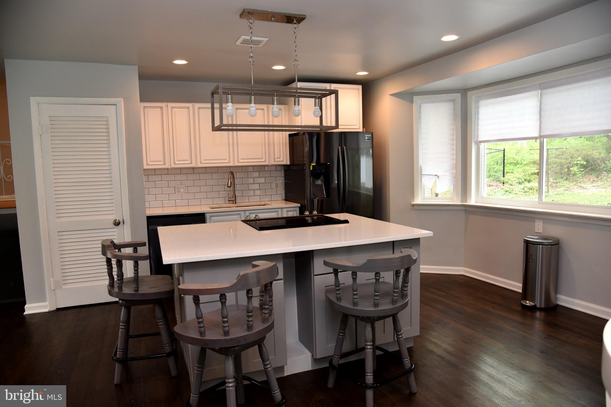 COLLEGE PARK ESTATES - Residential Lease