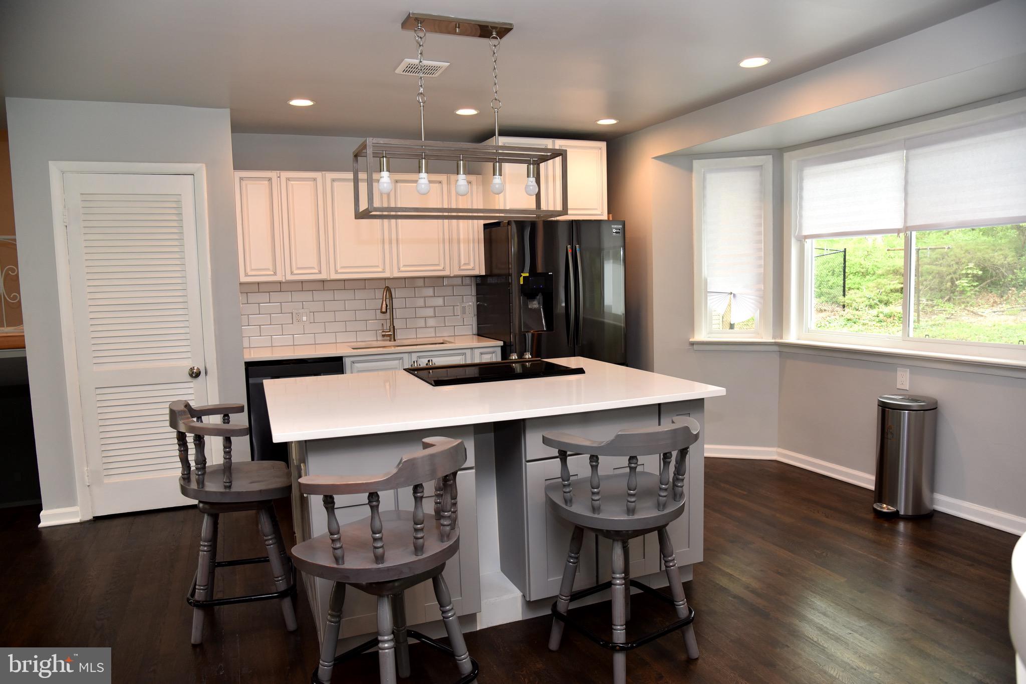 COLLEGE PARK ESTATES - Residential Lease