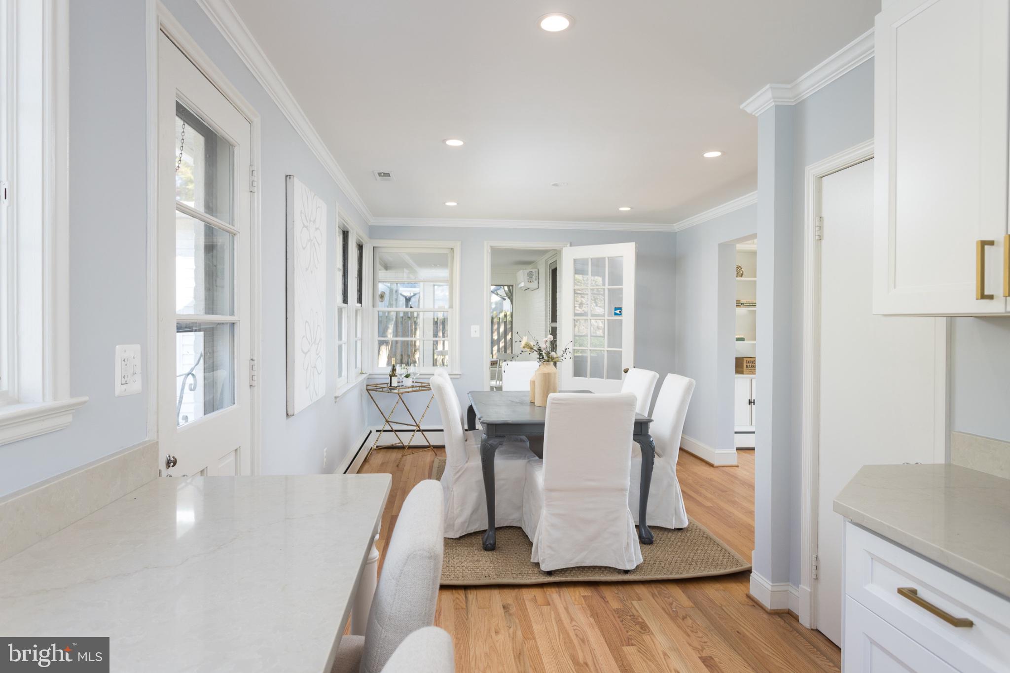 KNOLLWOOD - Residential