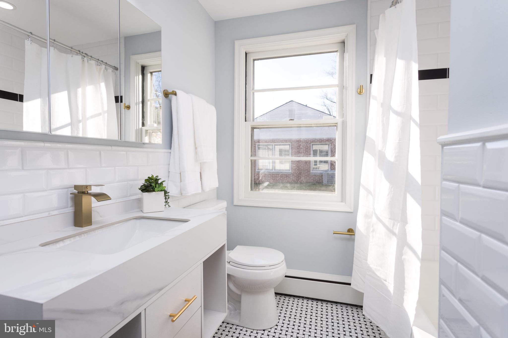 KNOLLWOOD - Residential