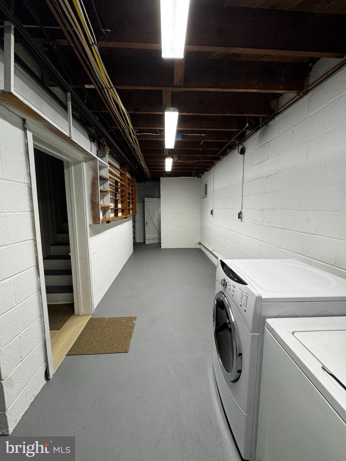 KNOLLWOOD - Residential