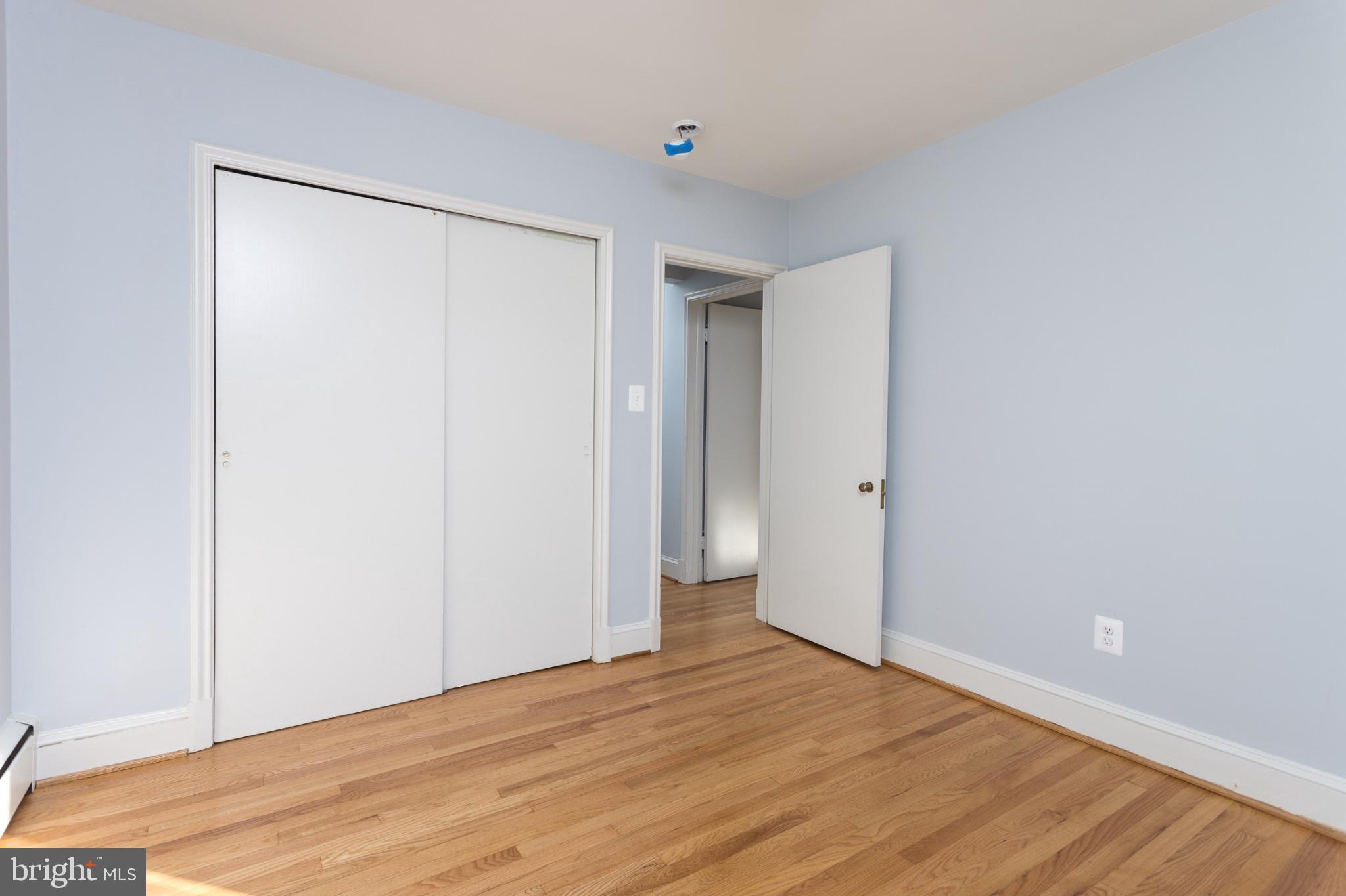 KNOLLWOOD - Residential