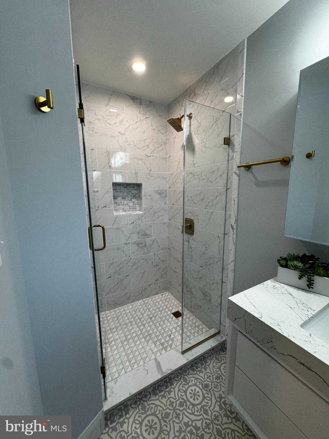 KNOLLWOOD - Residential