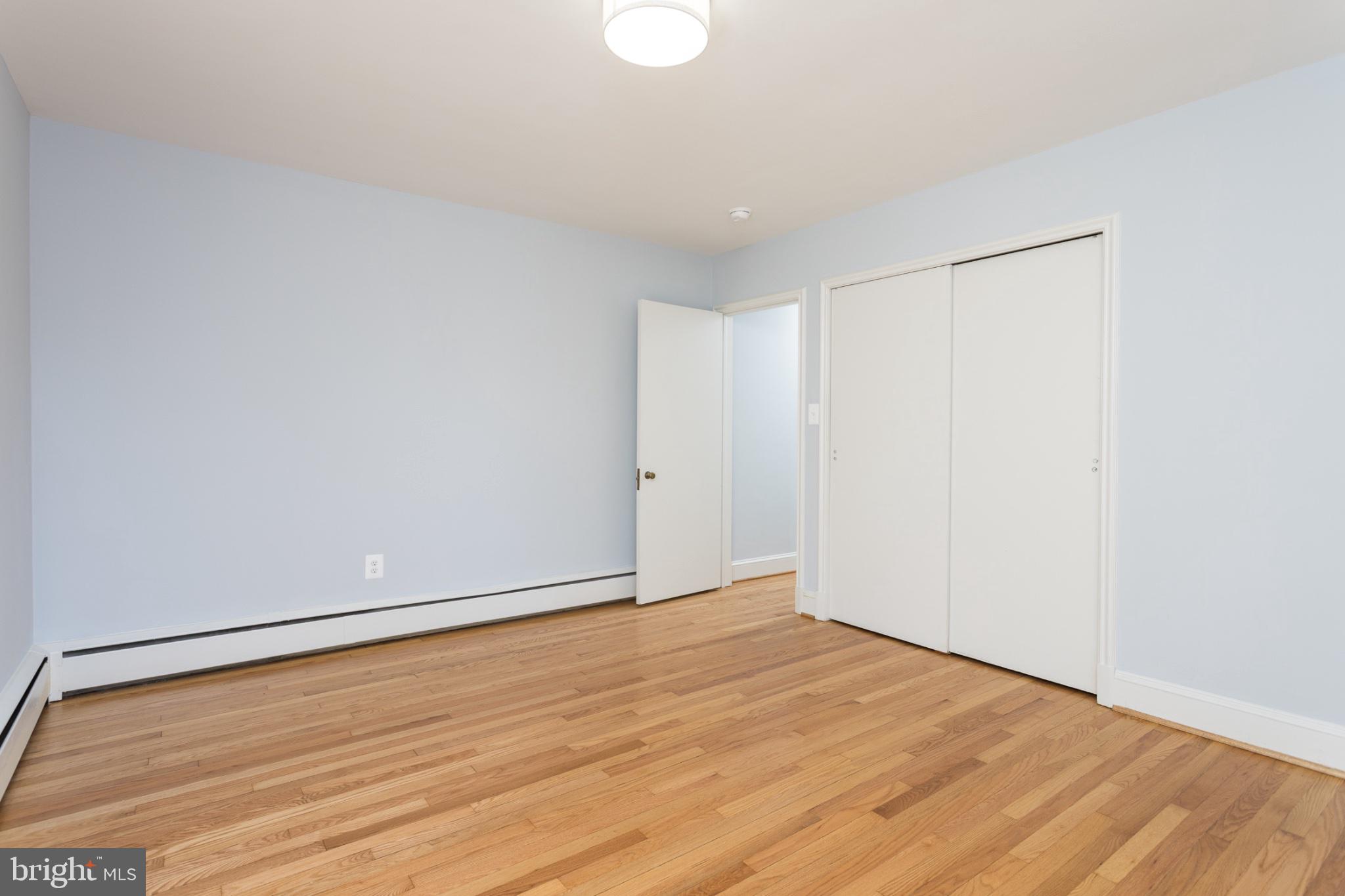 KNOLLWOOD - Residential