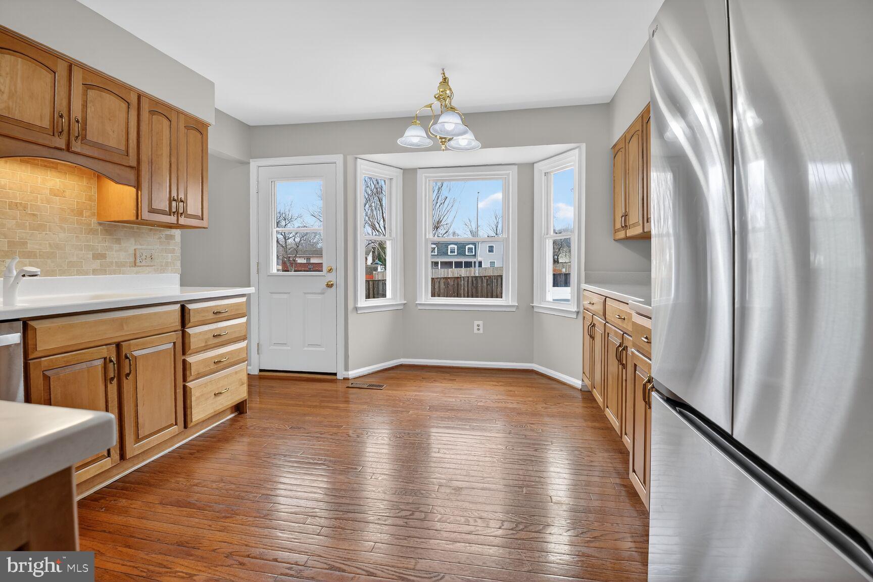 LAKEWOOD HILLS - Residential