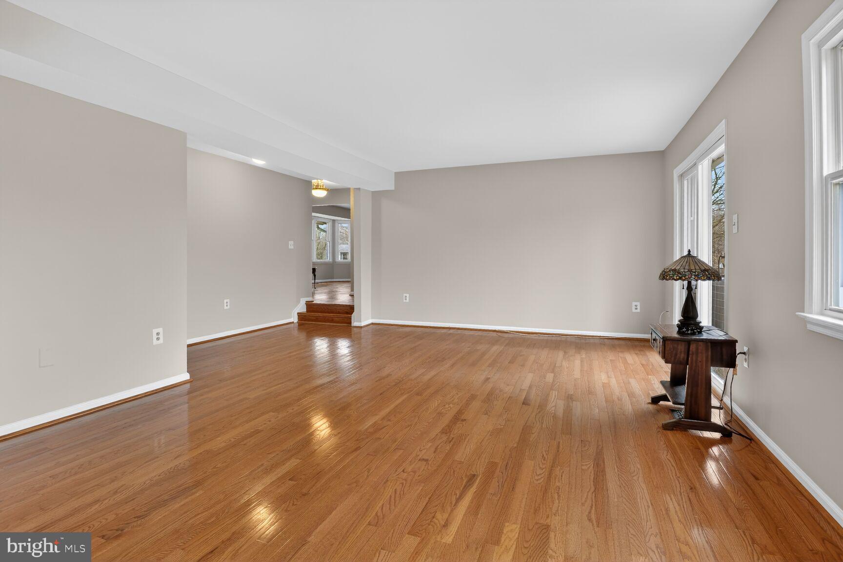 LAKEWOOD HILLS - Residential