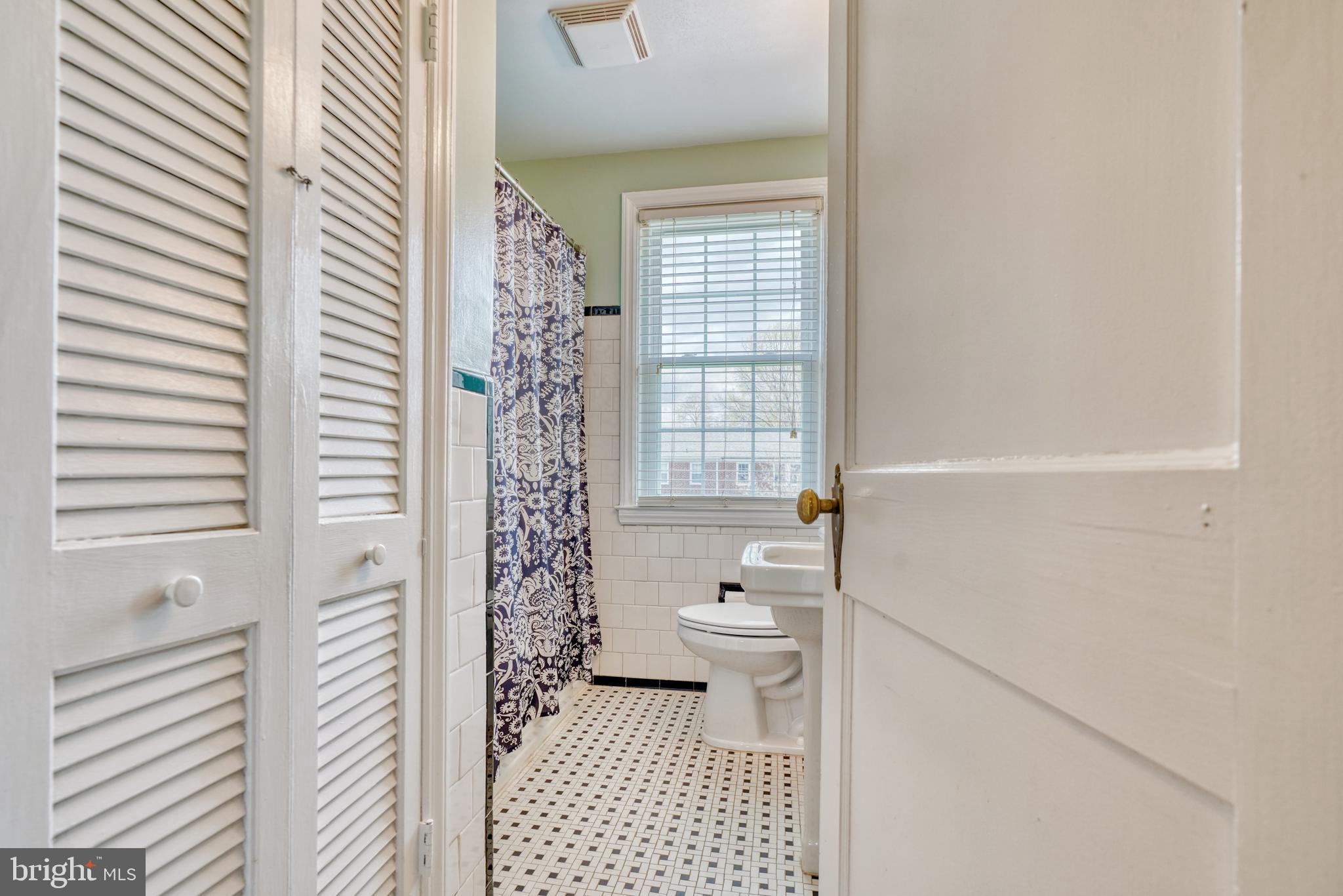 RODGERS FORGE/GAYWOOD - Residential