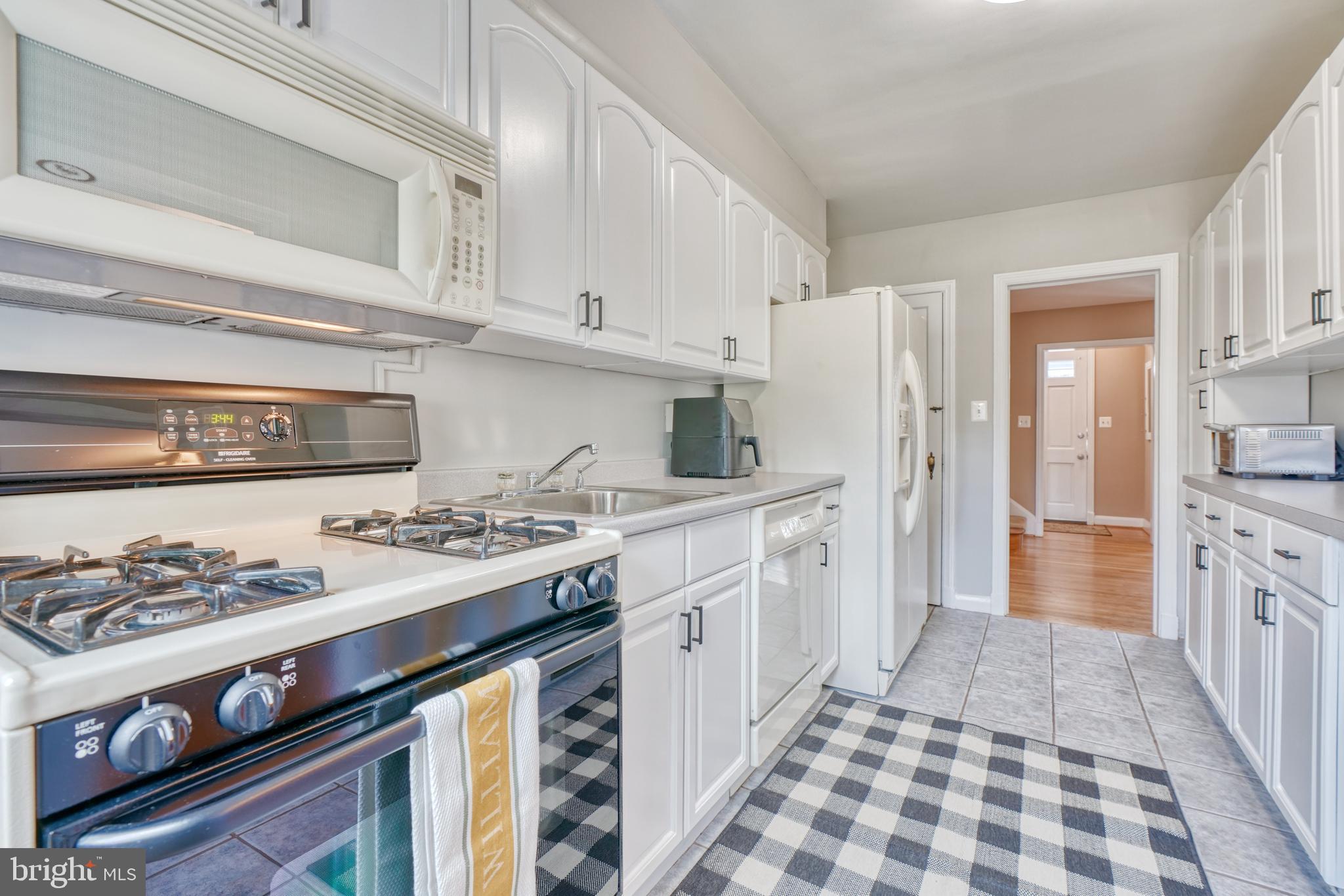 RODGERS FORGE/GAYWOOD - Residential