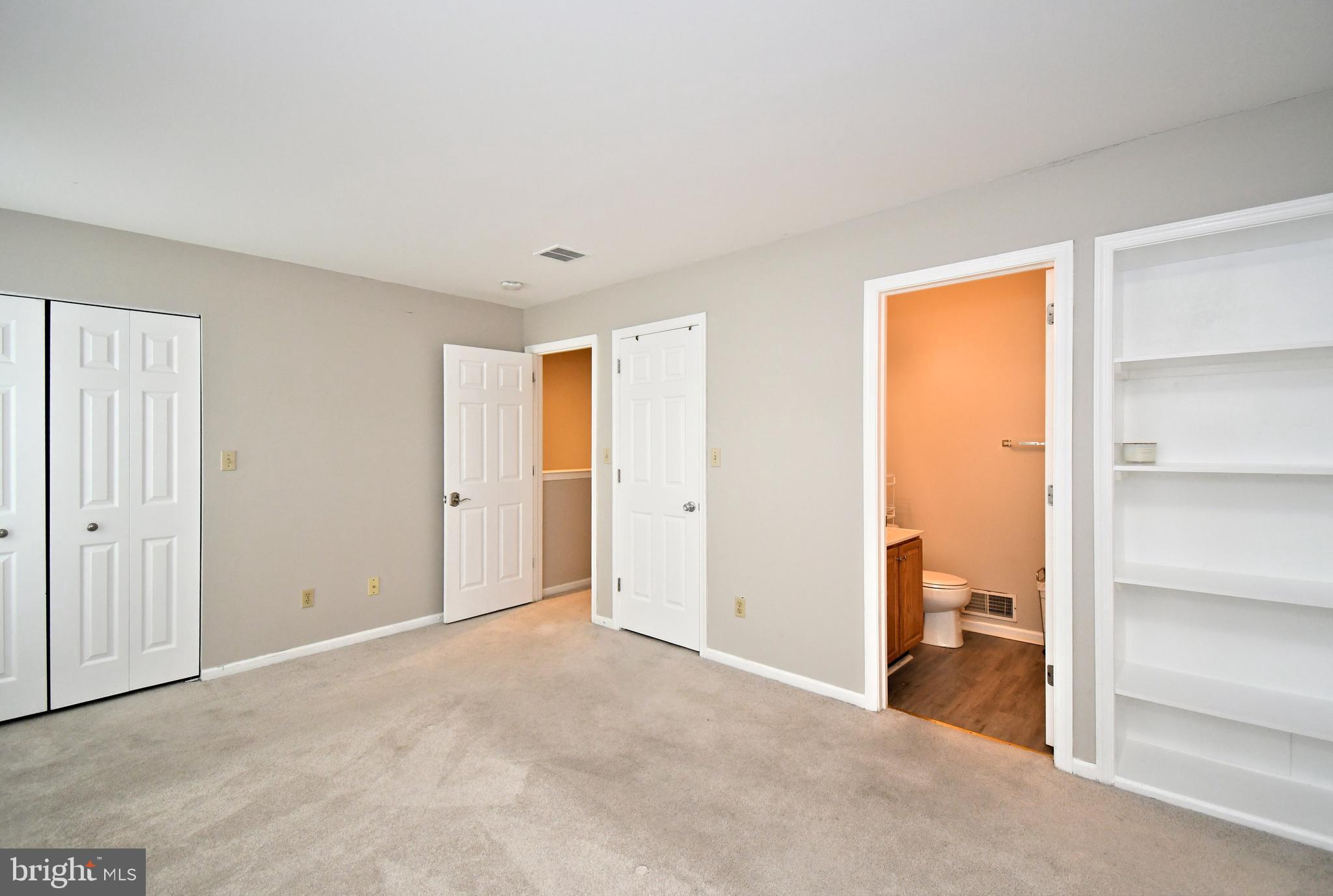 FAIRLAWN COURT - Residential Lease