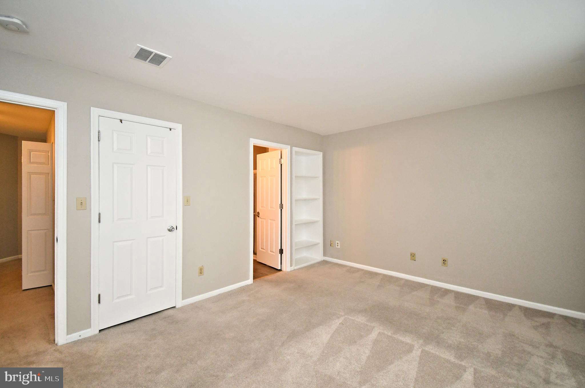 FAIRLAWN COURT - Residential Lease