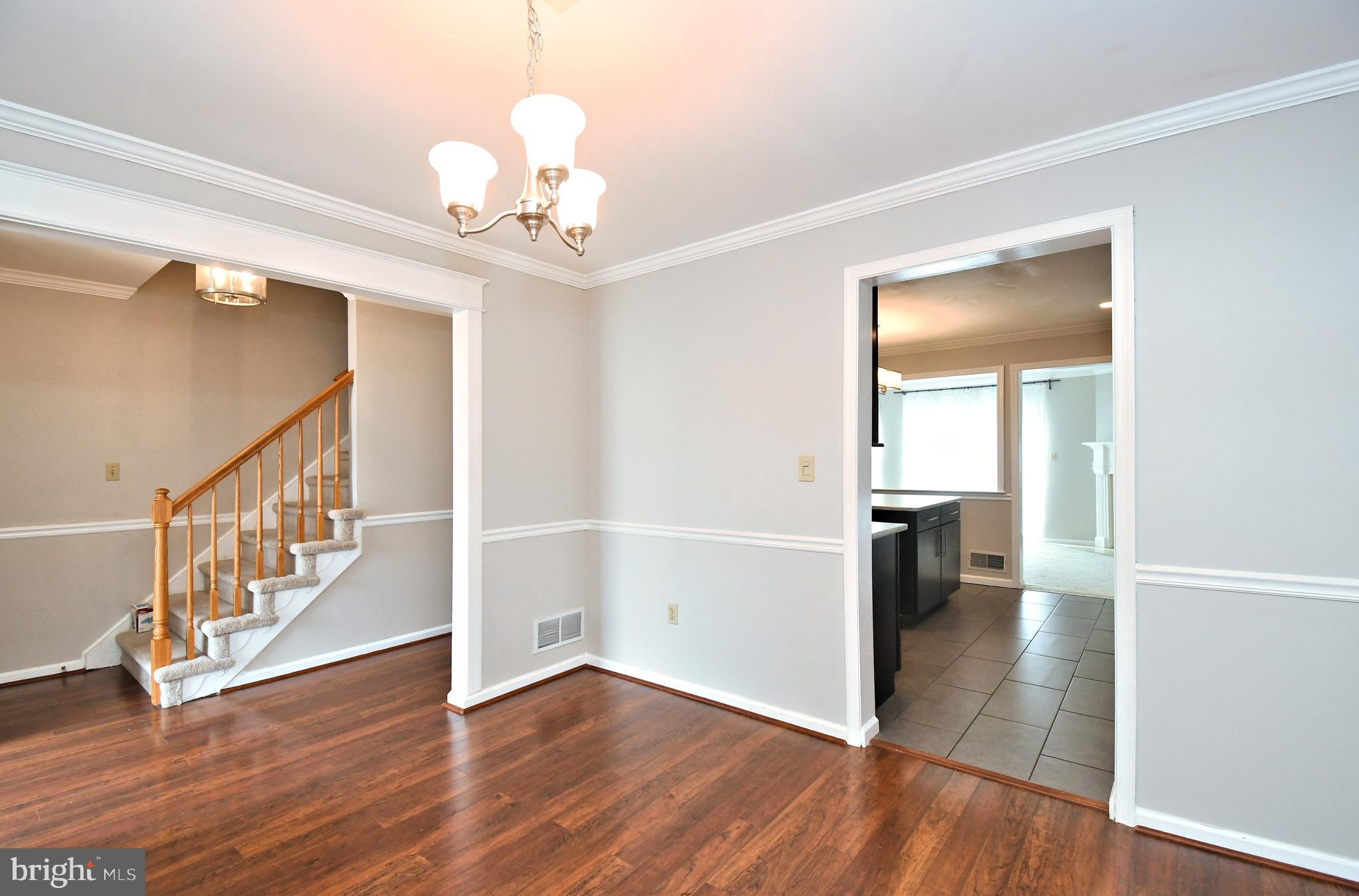 FAIRLAWN COURT - Residential Lease