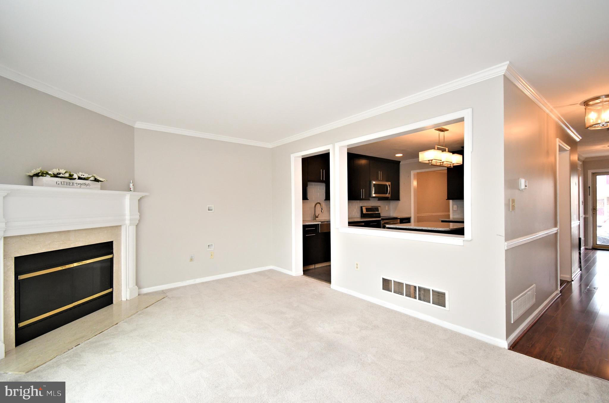 FAIRLAWN COURT - Residential Lease