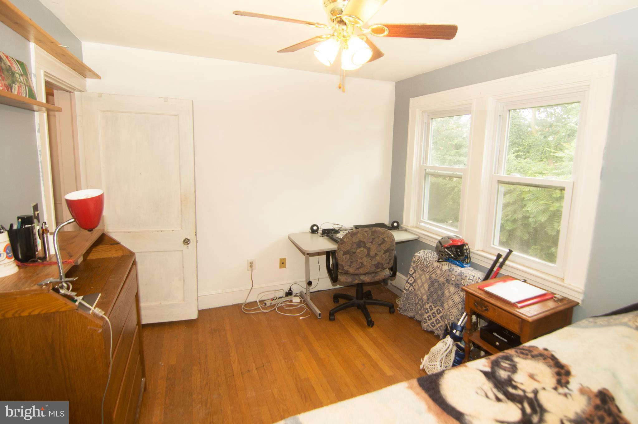 MEDFIELD - Residential