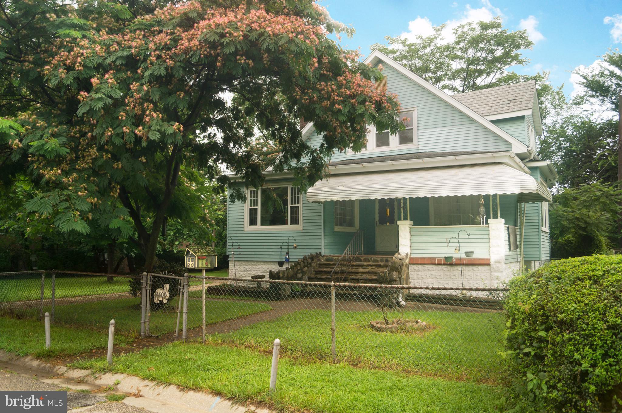 MEDFIELD - Residential