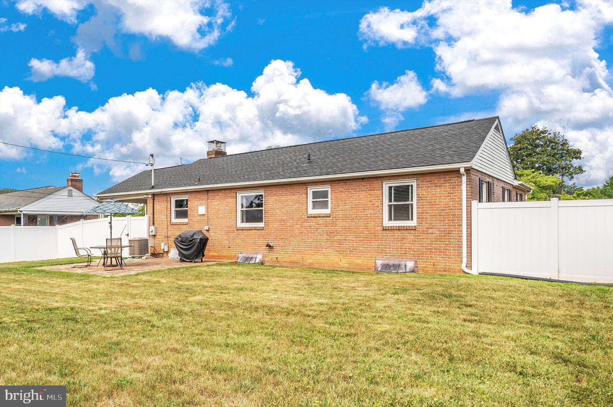 MONOCACY VILLAGE - Residential