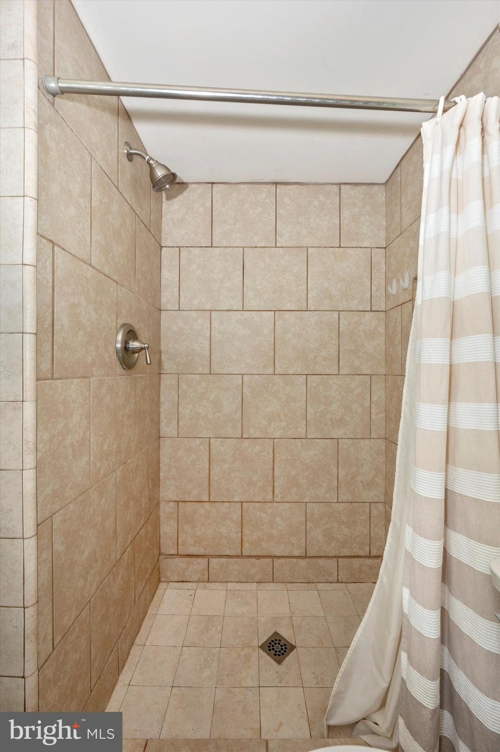 MONOCACY VILLAGE - Residential