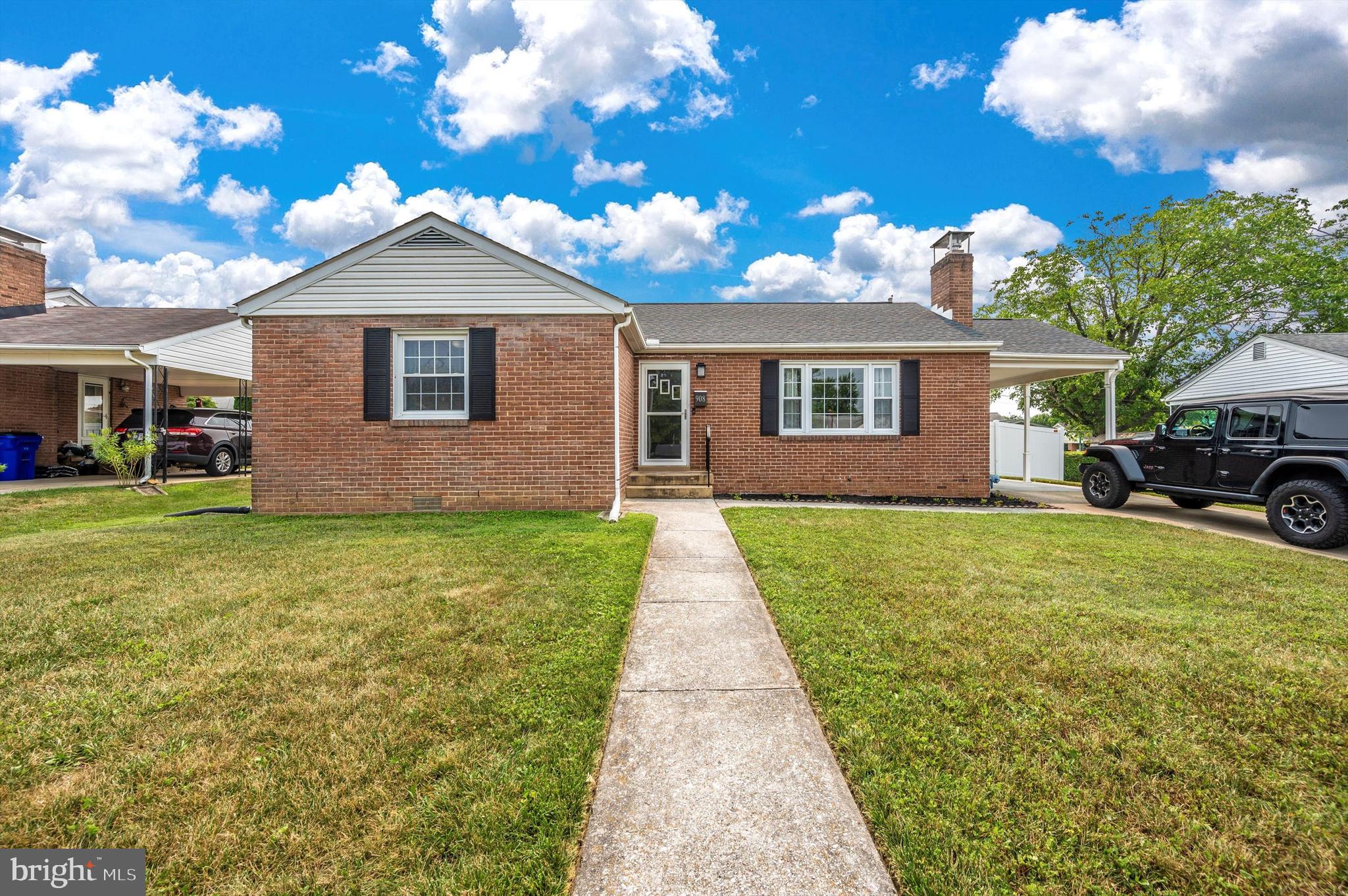 MONOCACY VILLAGE - Residential