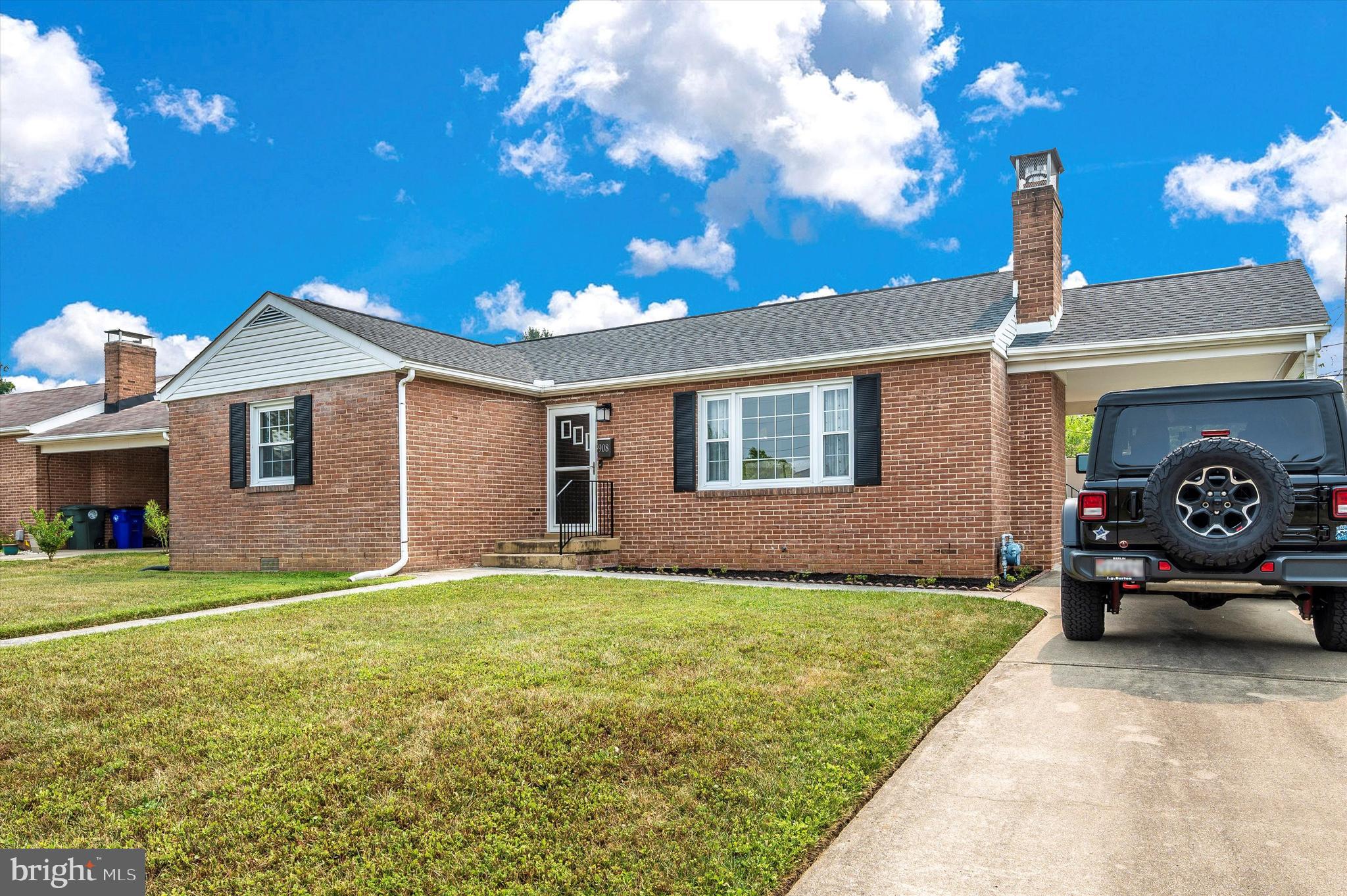 MONOCACY VILLAGE - Residential