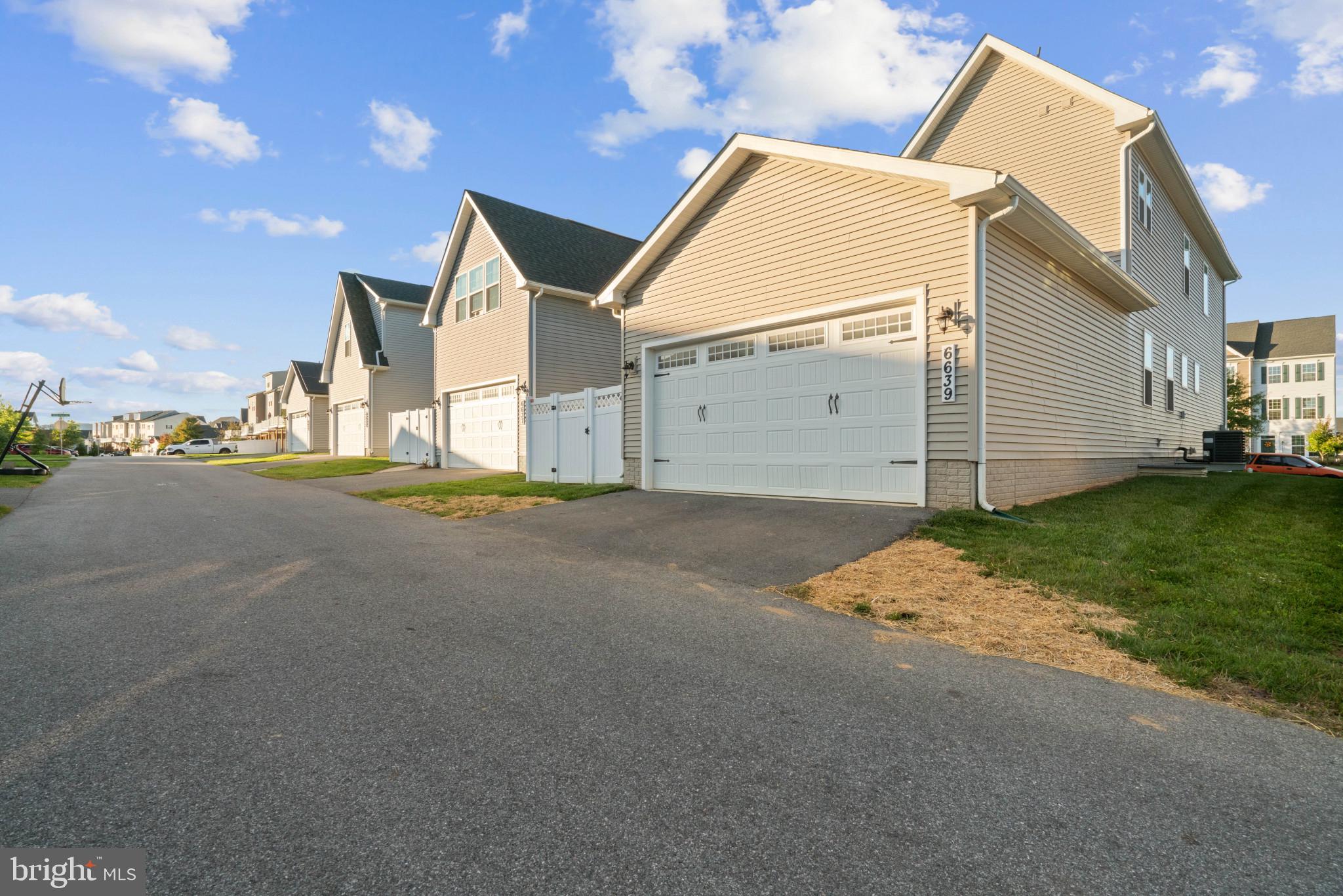 BALLENGER RUN - Residential