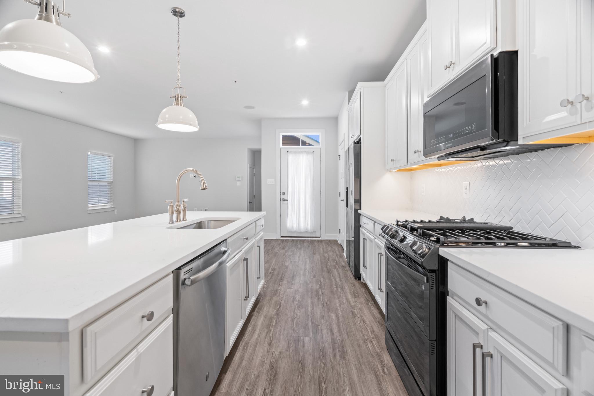 BALLENGER RUN - Residential