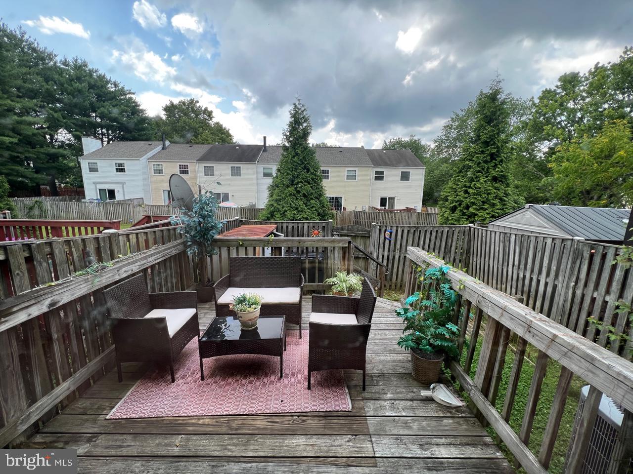 PARK OVERLOOK - Residential Lease