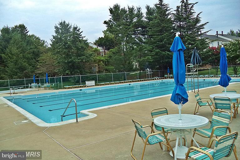 PARK OVERLOOK - Residential Lease