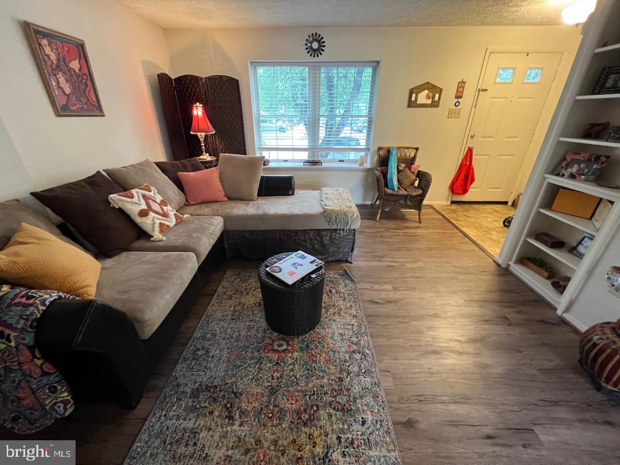 PARK OVERLOOK - Residential Lease