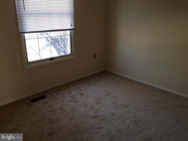 PARK OVERLOOK - Residential Lease