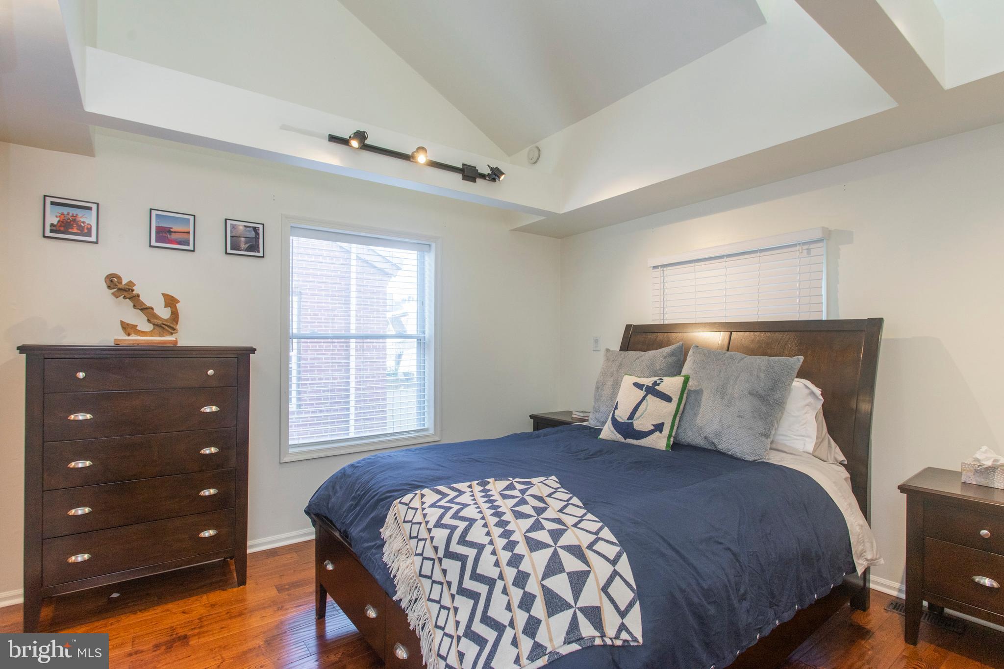 WASHINGTON SQ WEST - Residential Lease