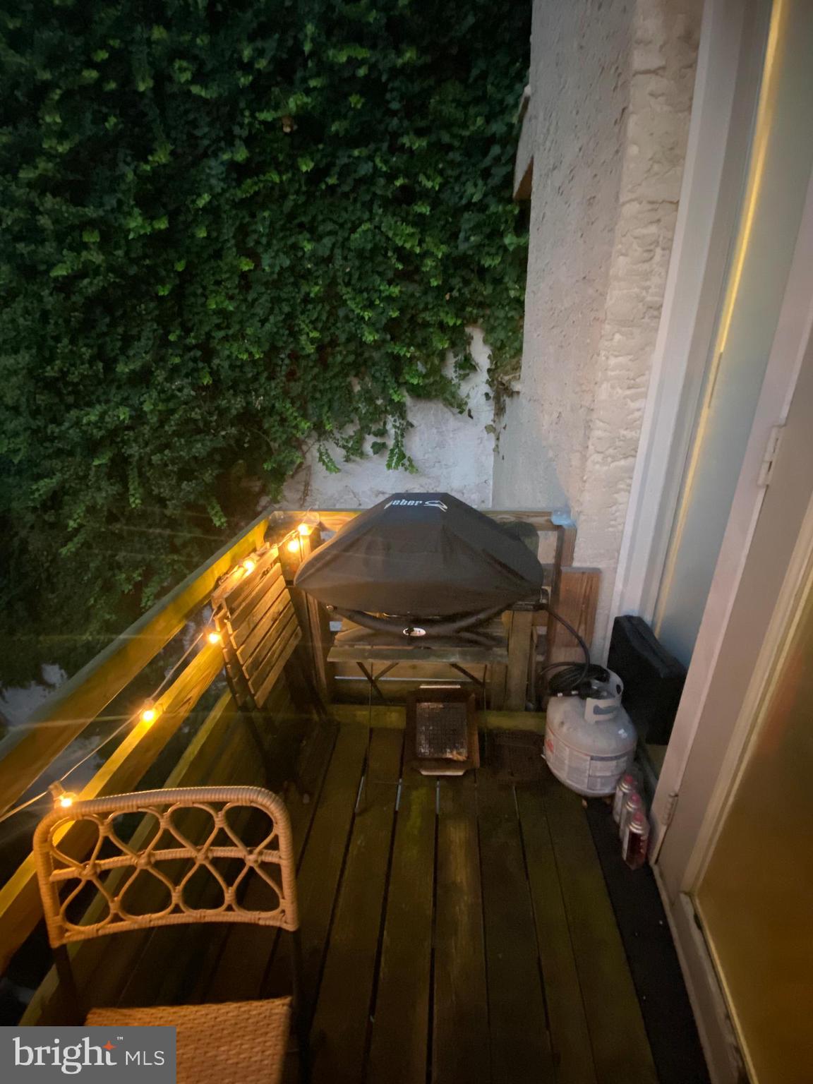 WASHINGTON SQ WEST - Residential Lease