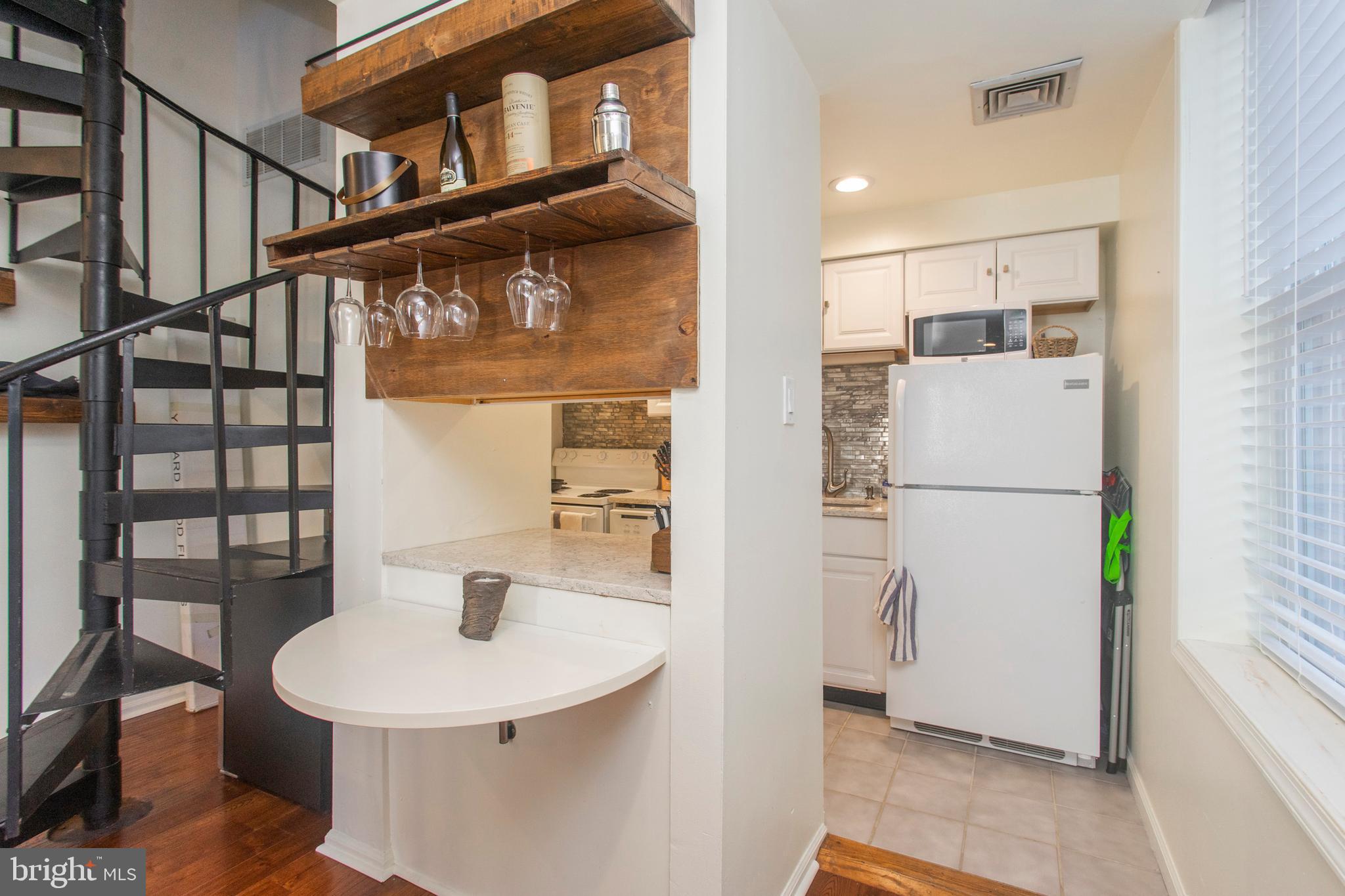 WASHINGTON SQ WEST - Residential Lease