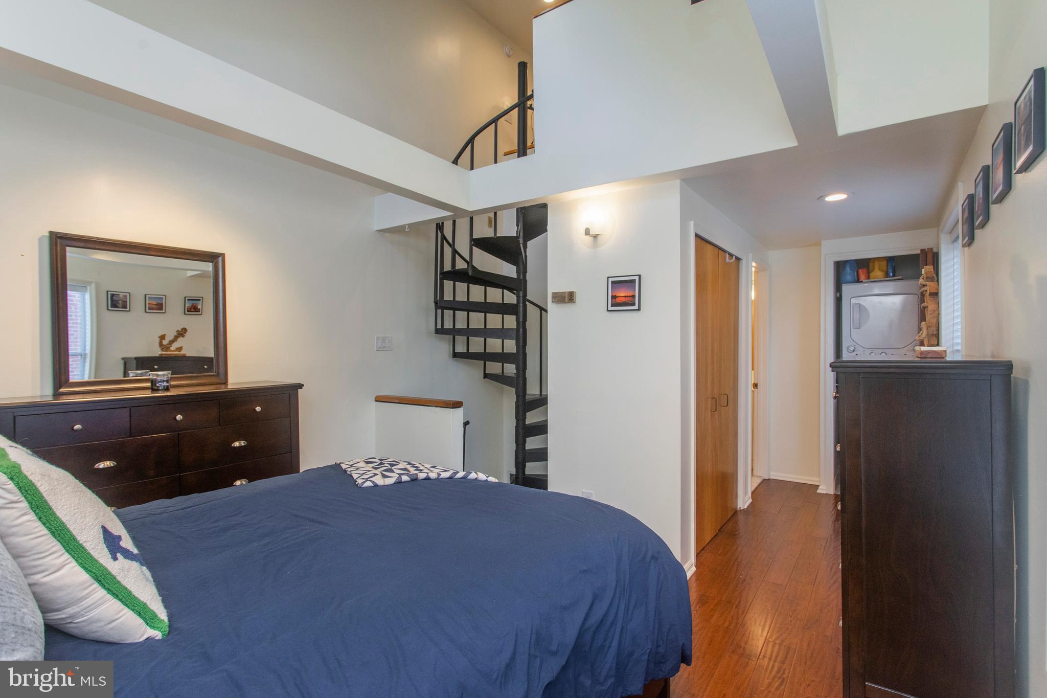 WASHINGTON SQ WEST - Residential Lease