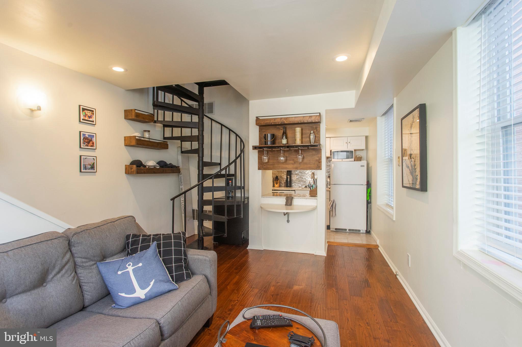 WASHINGTON SQ WEST - Residential Lease