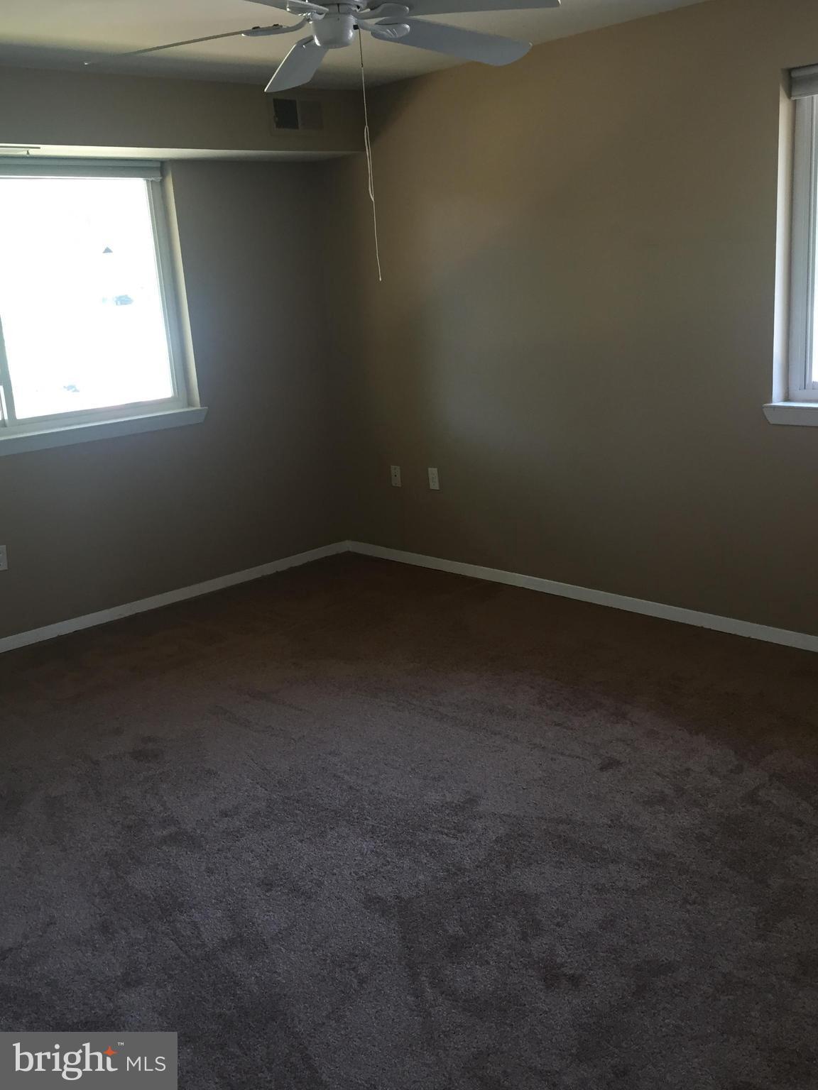 FAIRWINDS ON SEVERN - Residential Lease