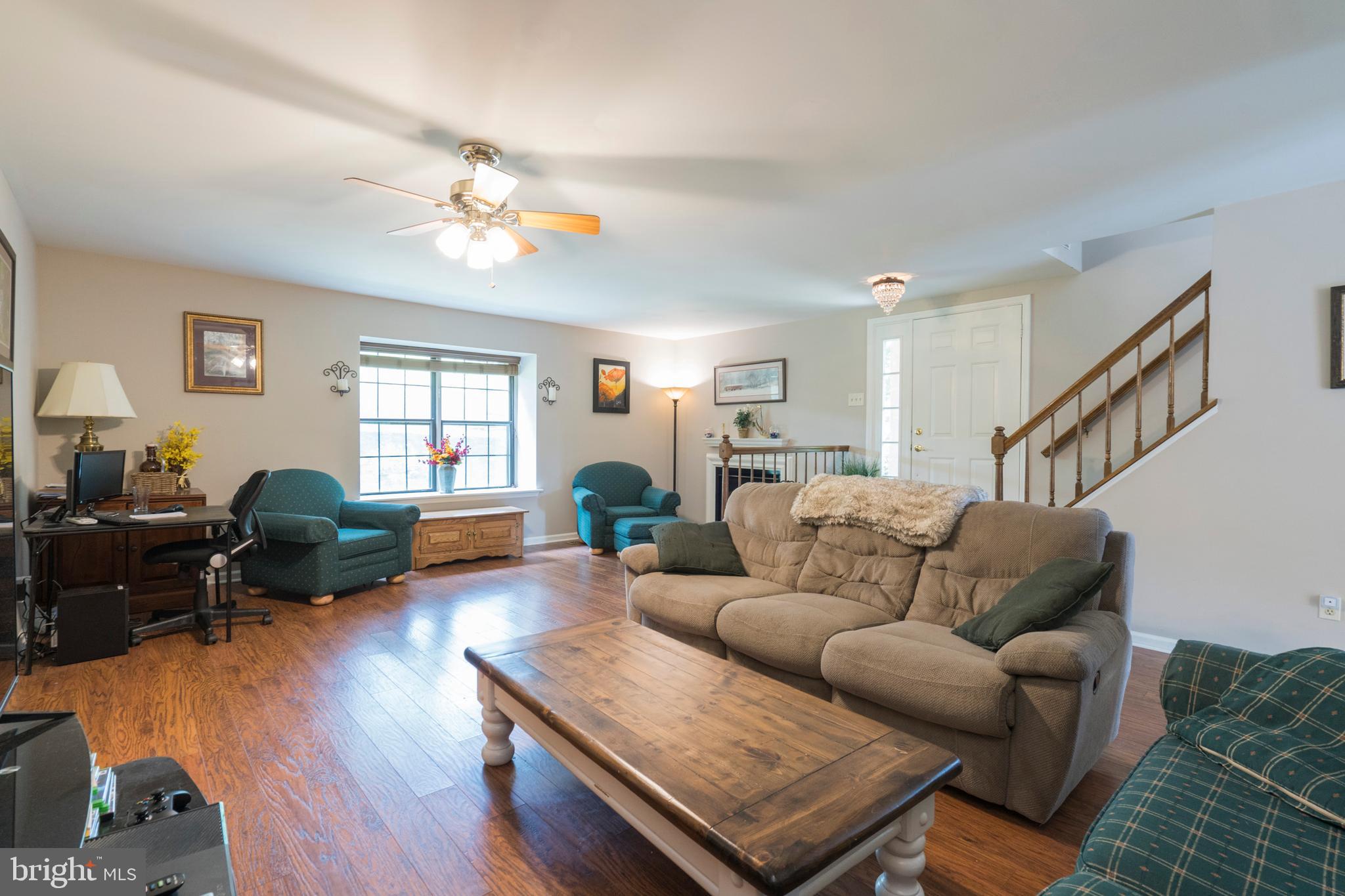 BRADFORD SQUARE - Residential Lease