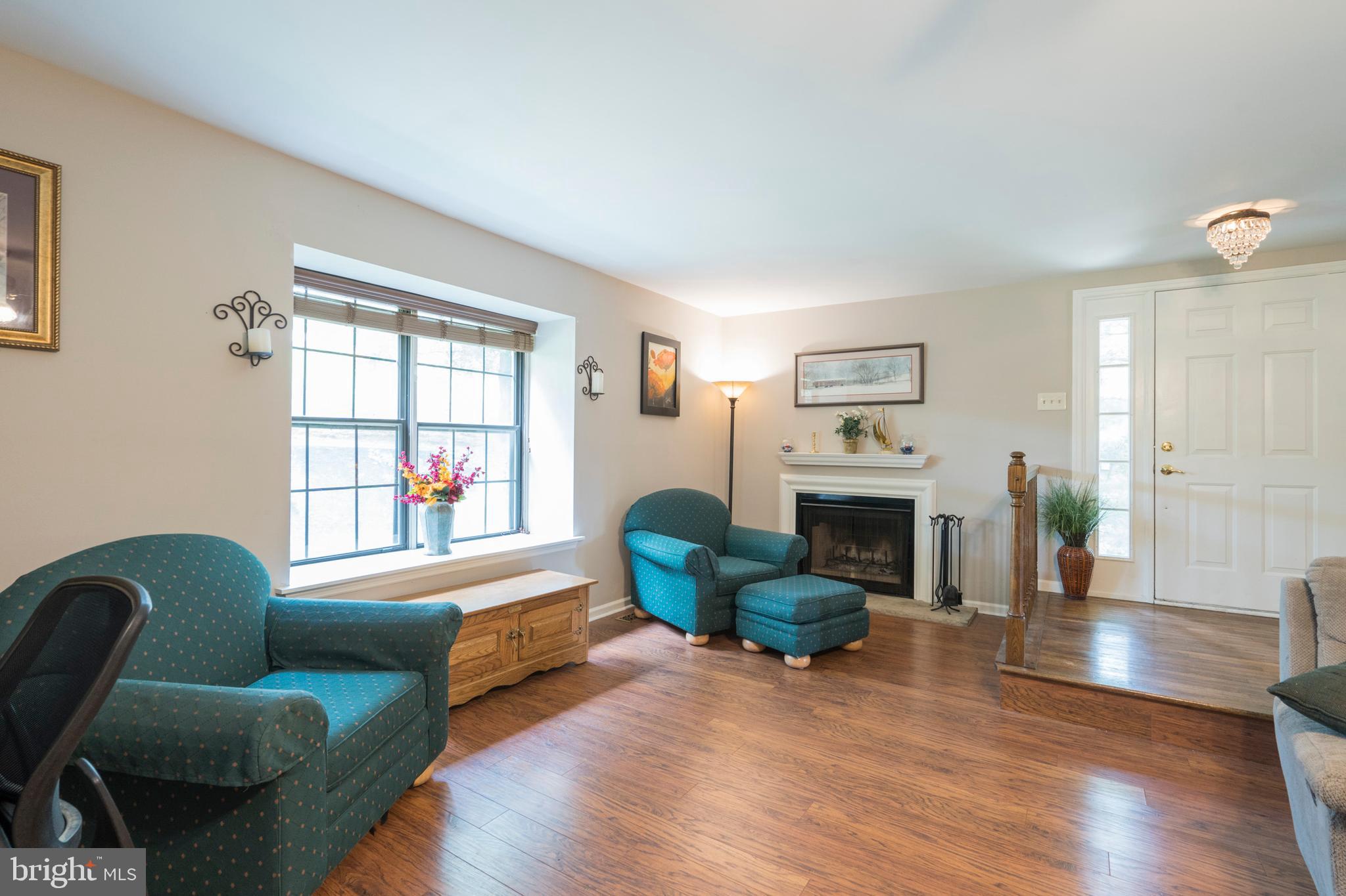 BRADFORD SQUARE - Residential Lease