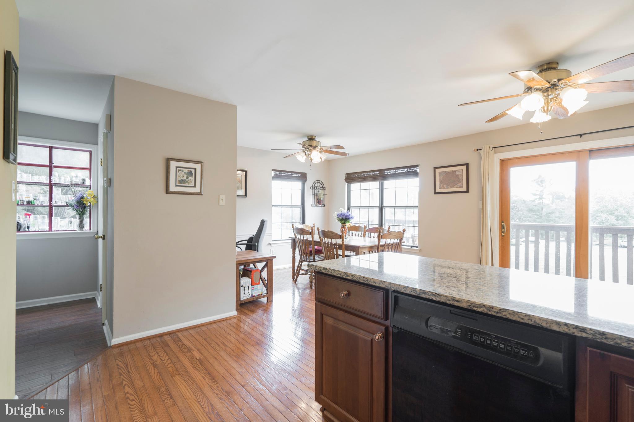 BRADFORD SQUARE - Residential Lease