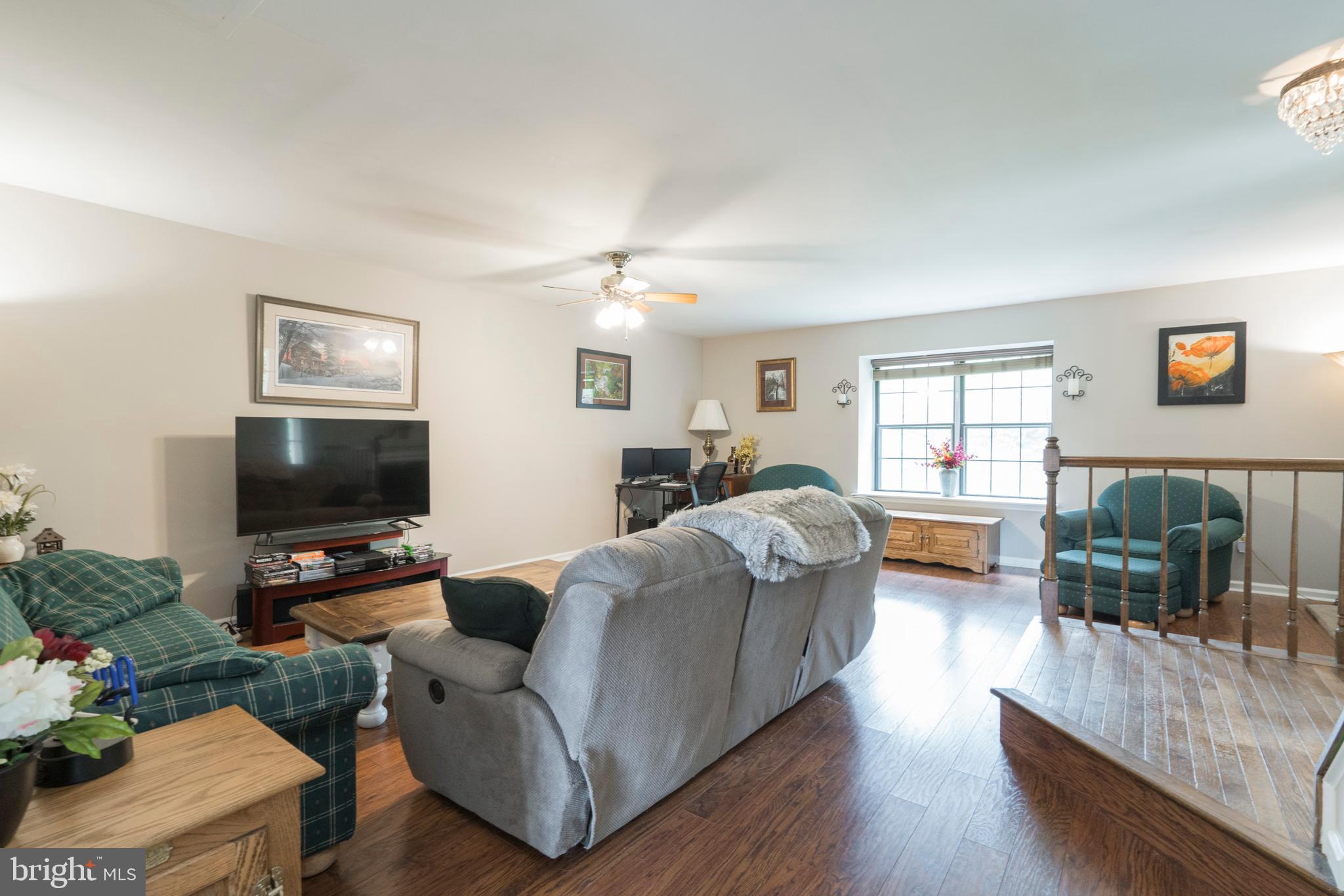 BRADFORD SQUARE - Residential Lease