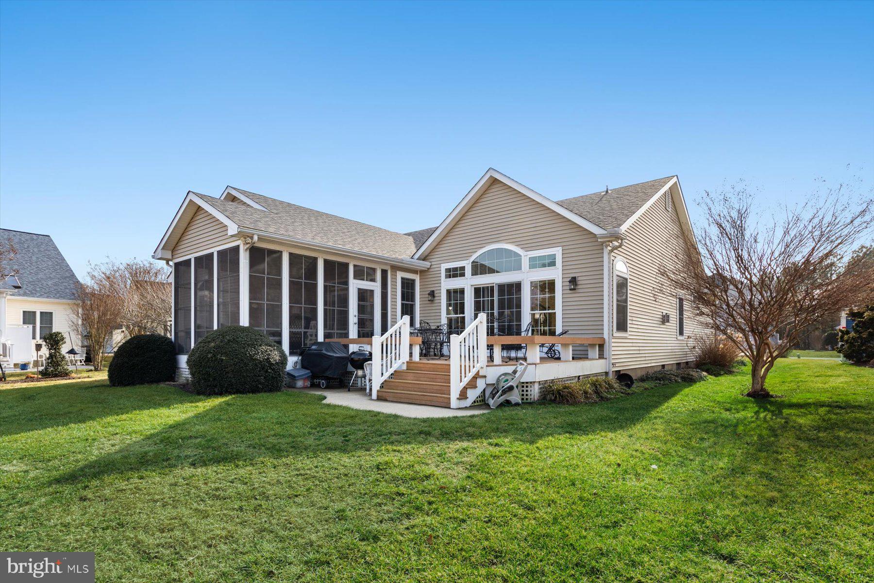 SALT POND - Residential