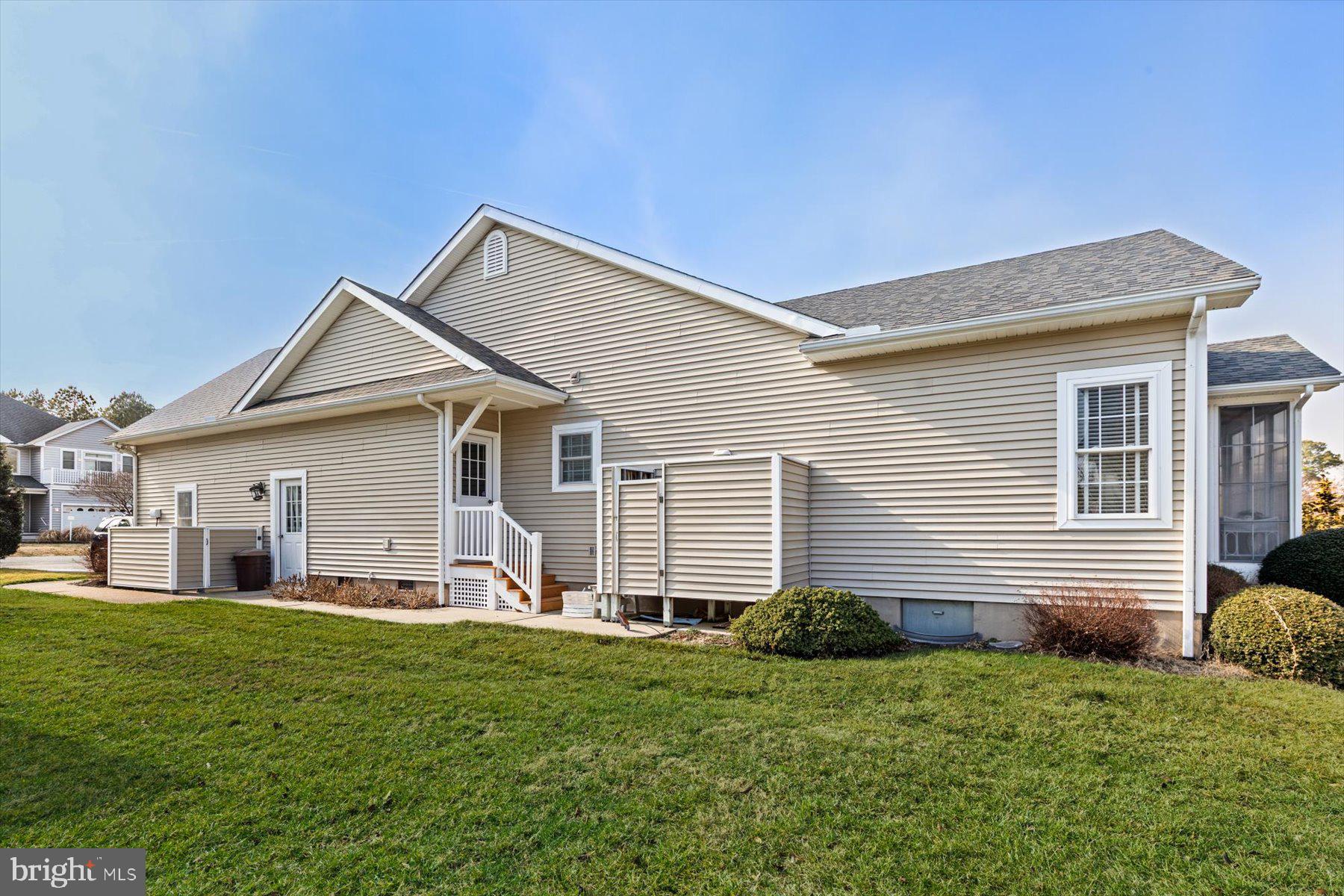 SALT POND - Residential