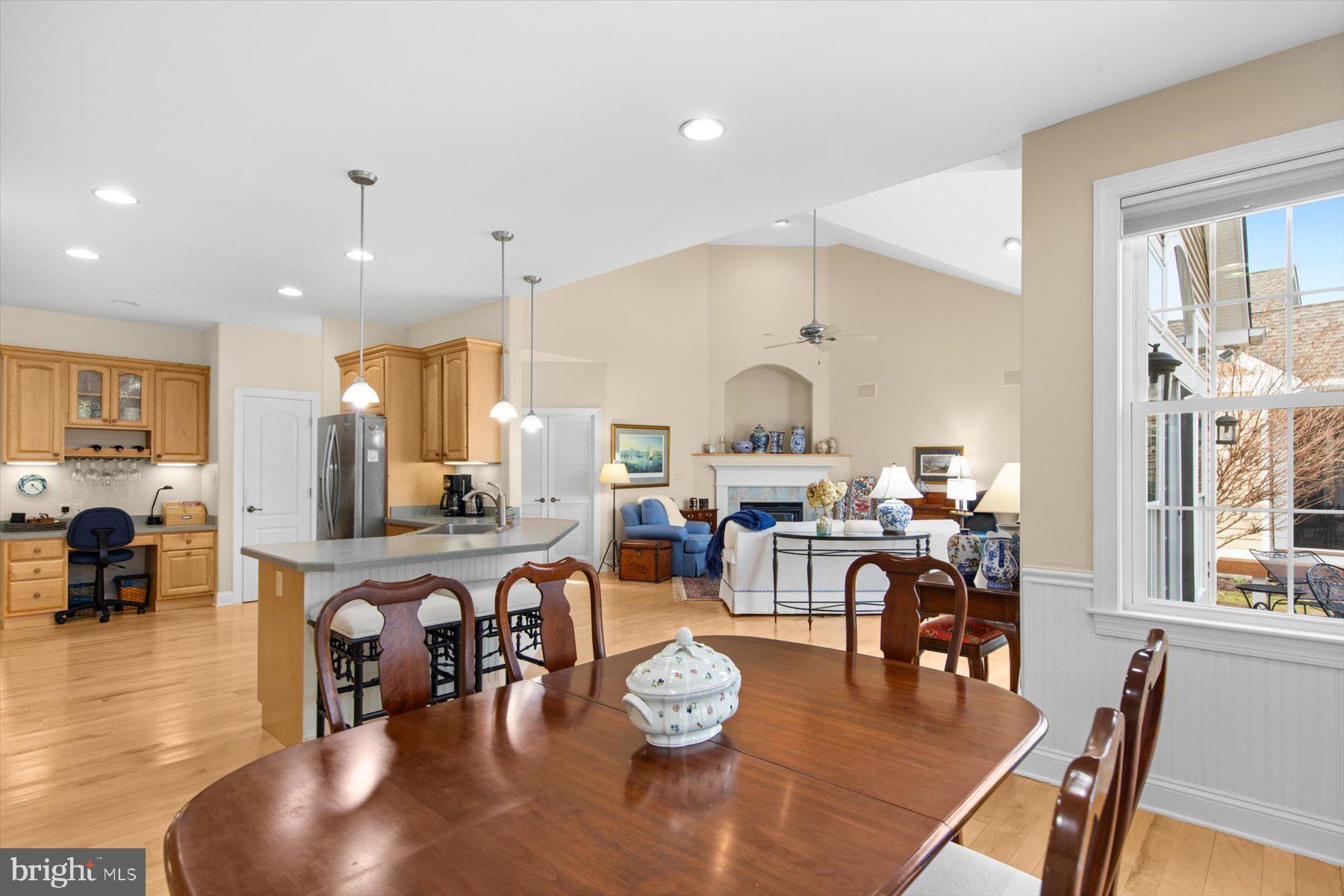 SALT POND - Residential