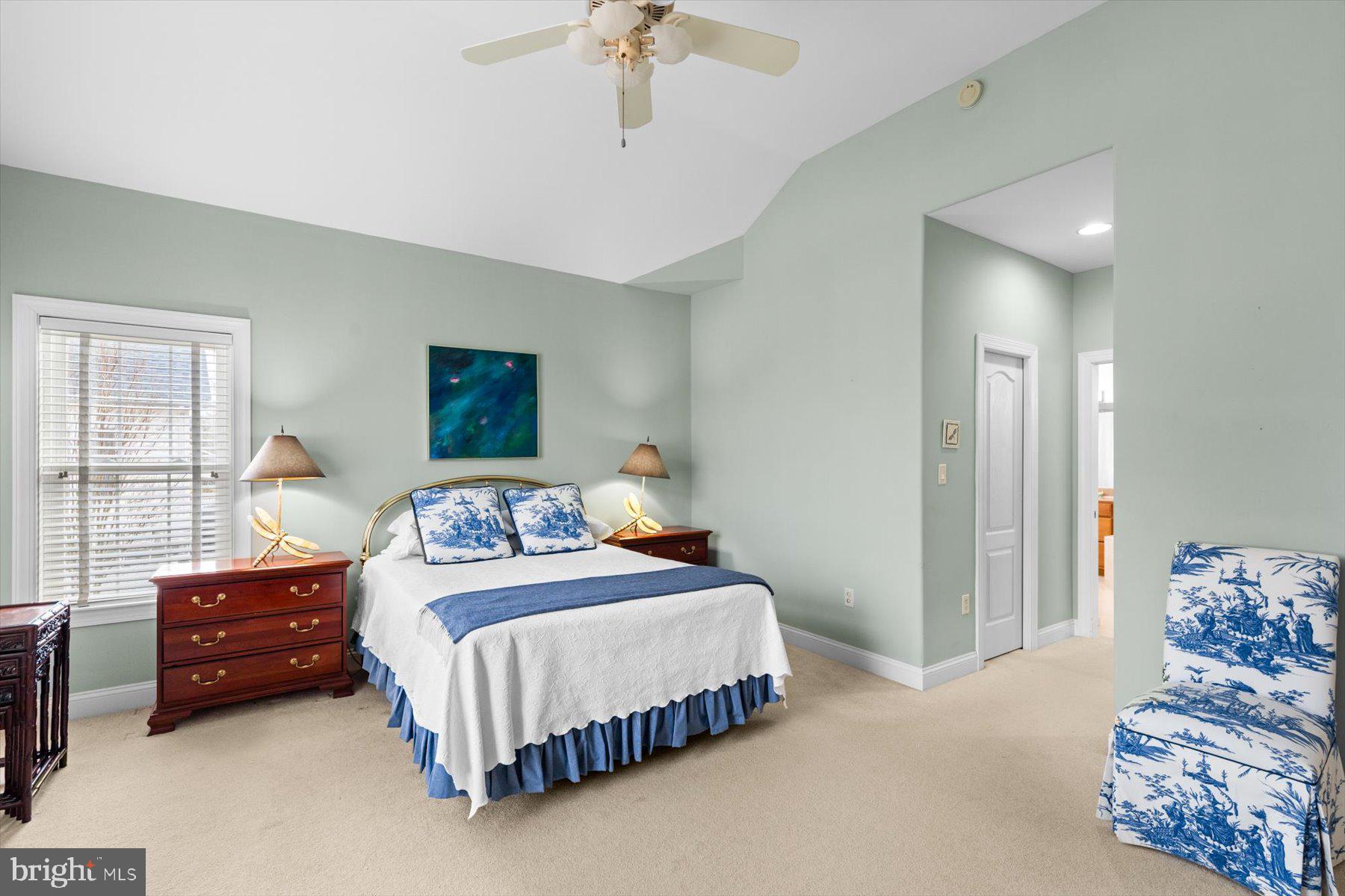 SALT POND - Residential