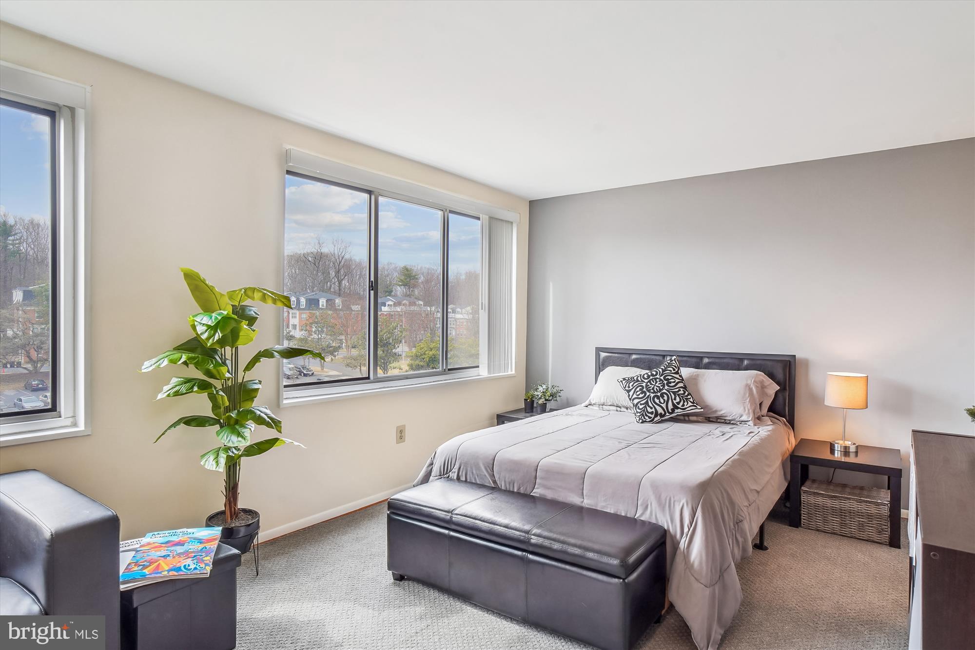 GROSVENOR PARK - Residential Lease