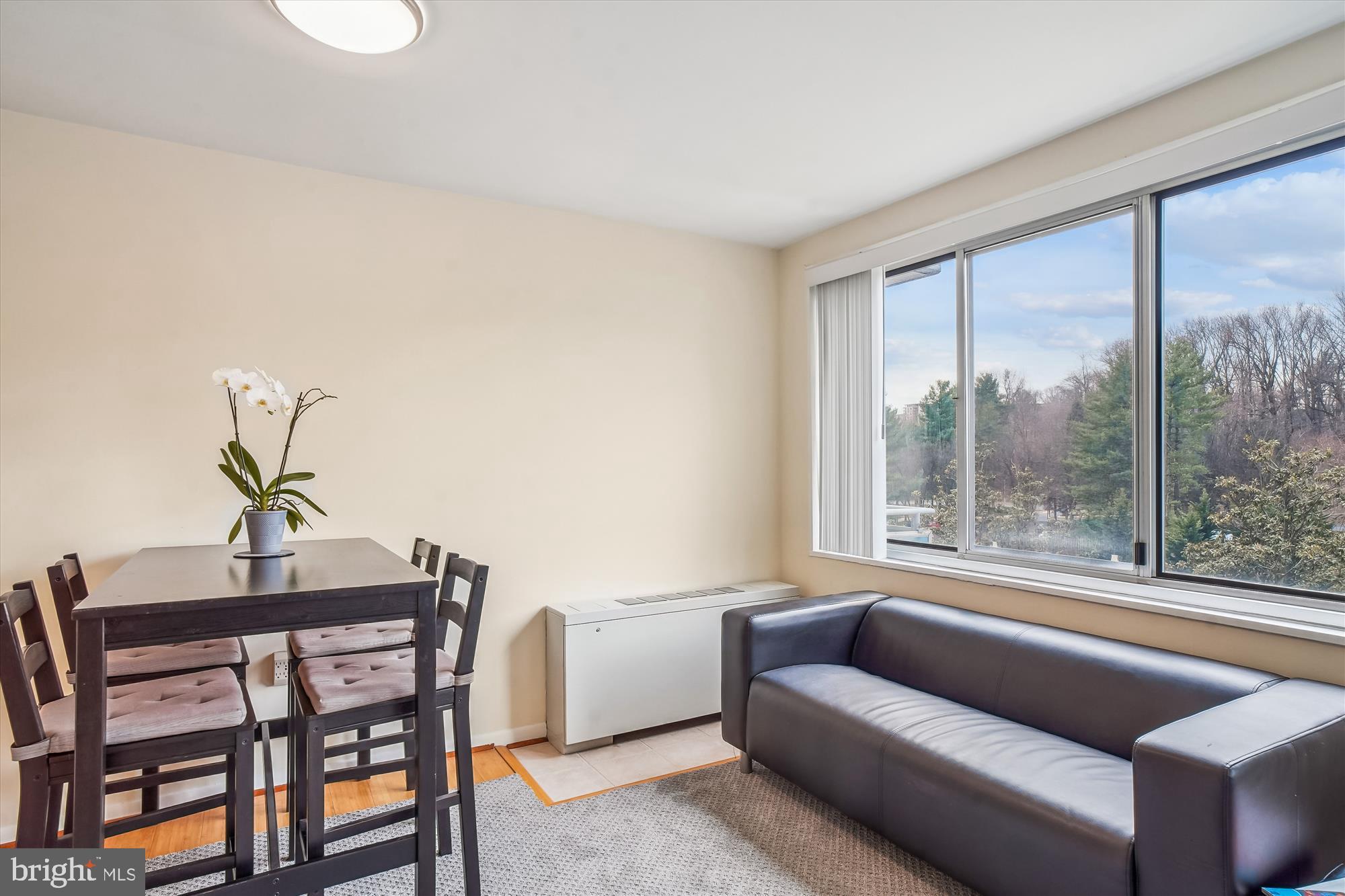 GROSVENOR PARK - Residential Lease