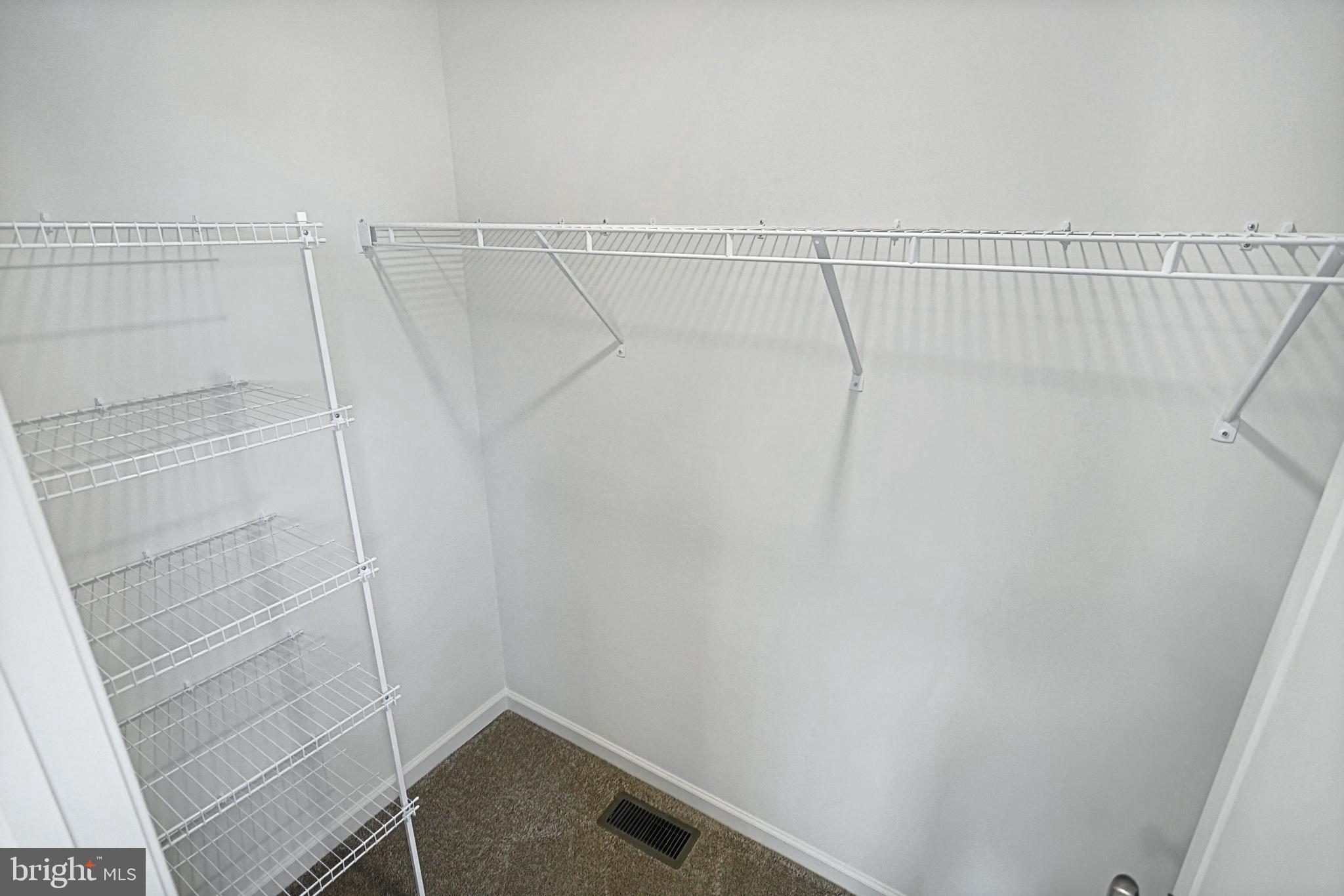 HAMPTON HEIGHTS - Residential