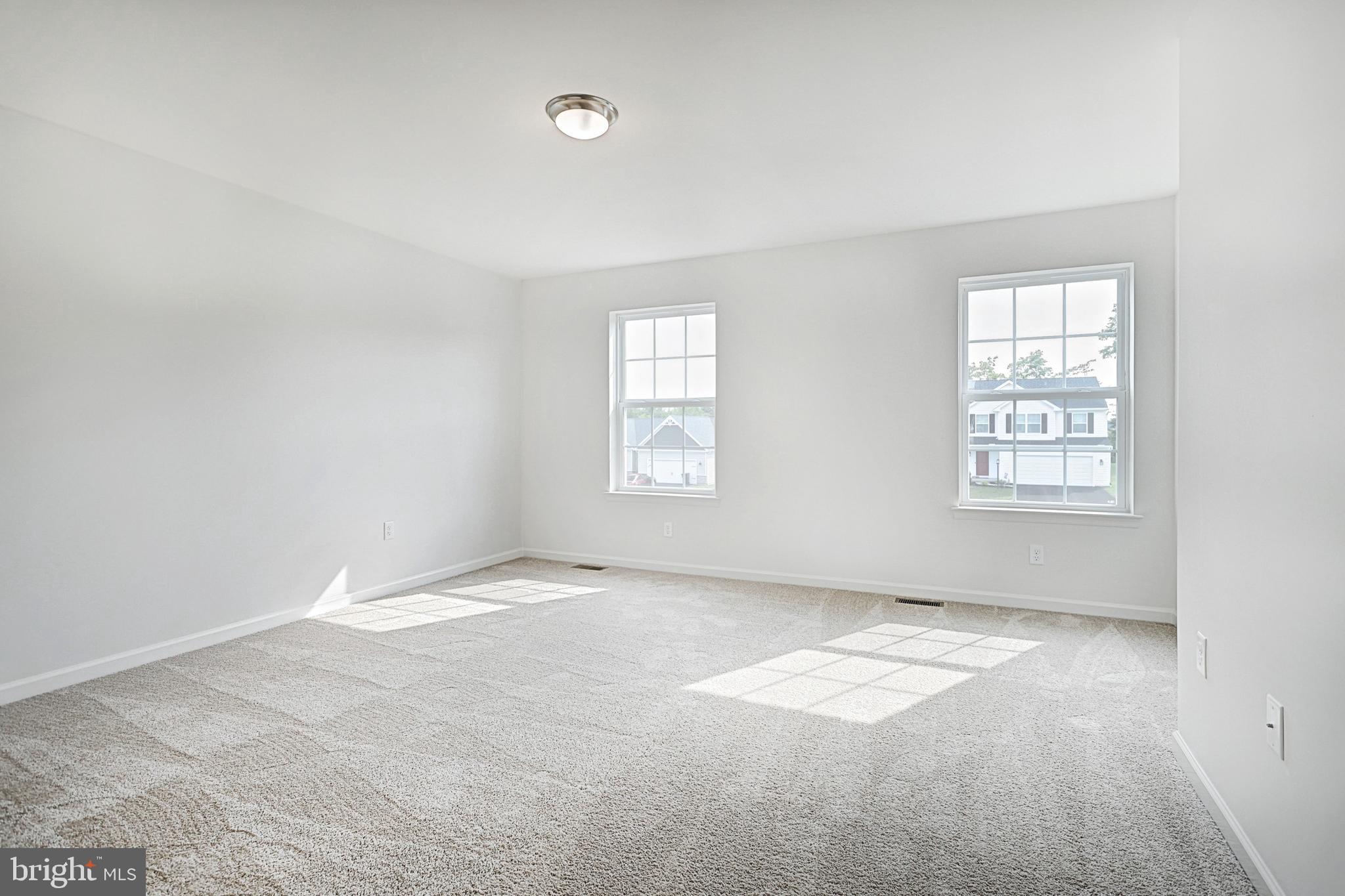 HAMPTON HEIGHTS - Residential