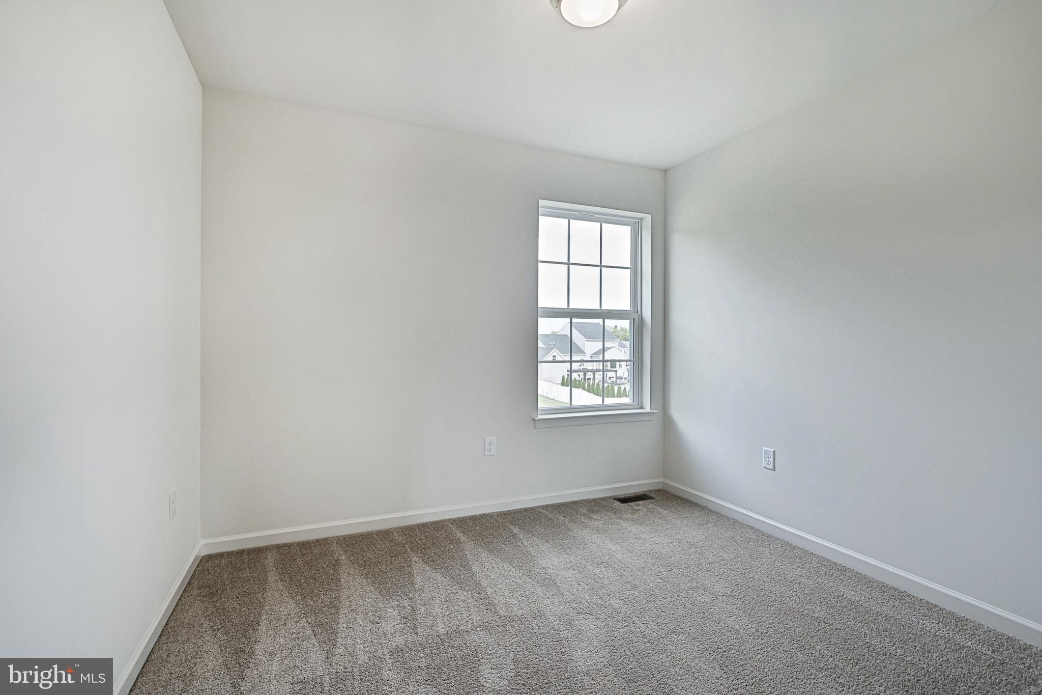 HAMPTON HEIGHTS - Residential