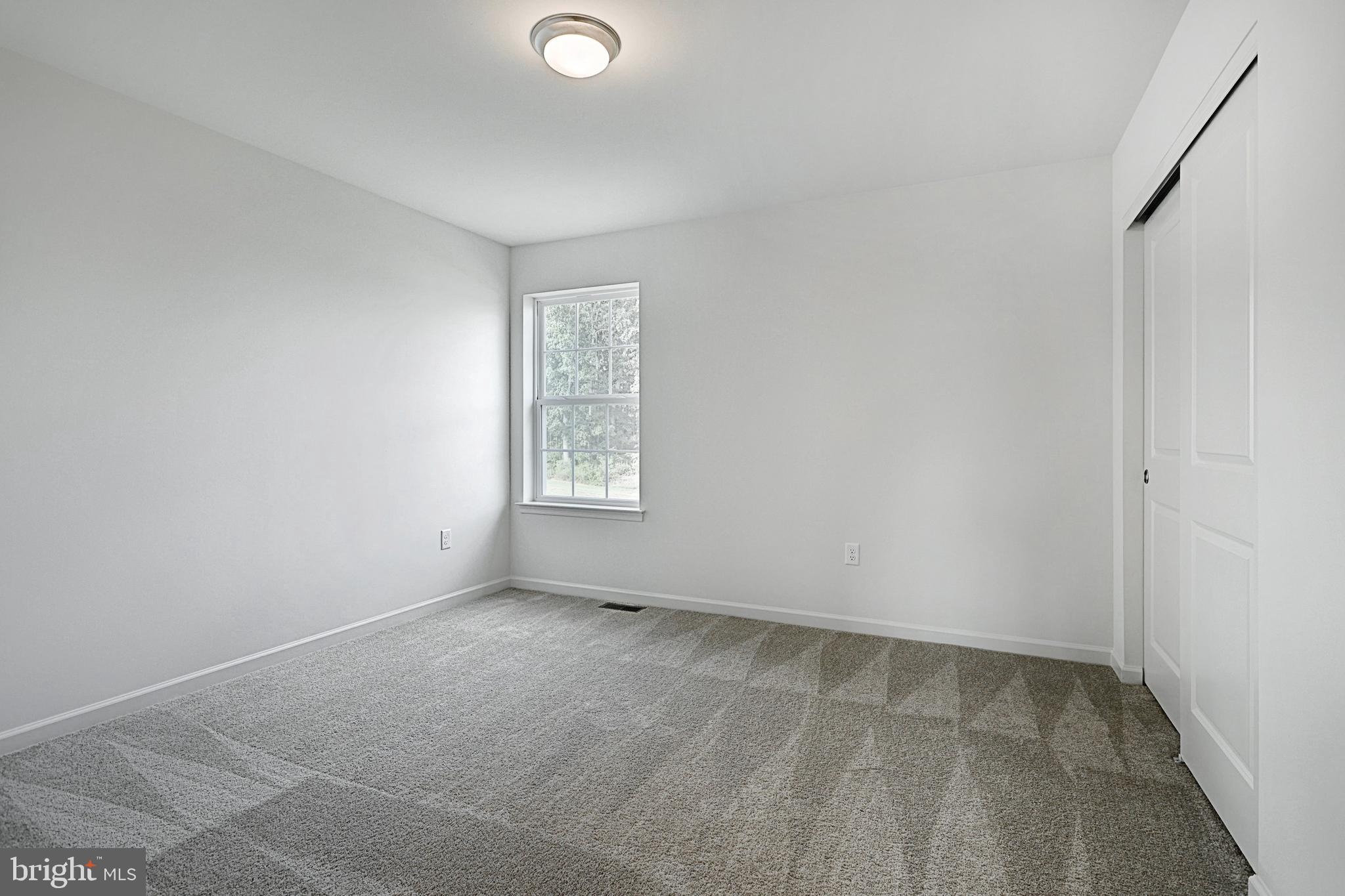 HAMPTON HEIGHTS - Residential