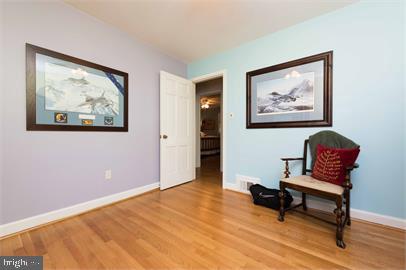 WEST ARLINGTON - Residential Lease