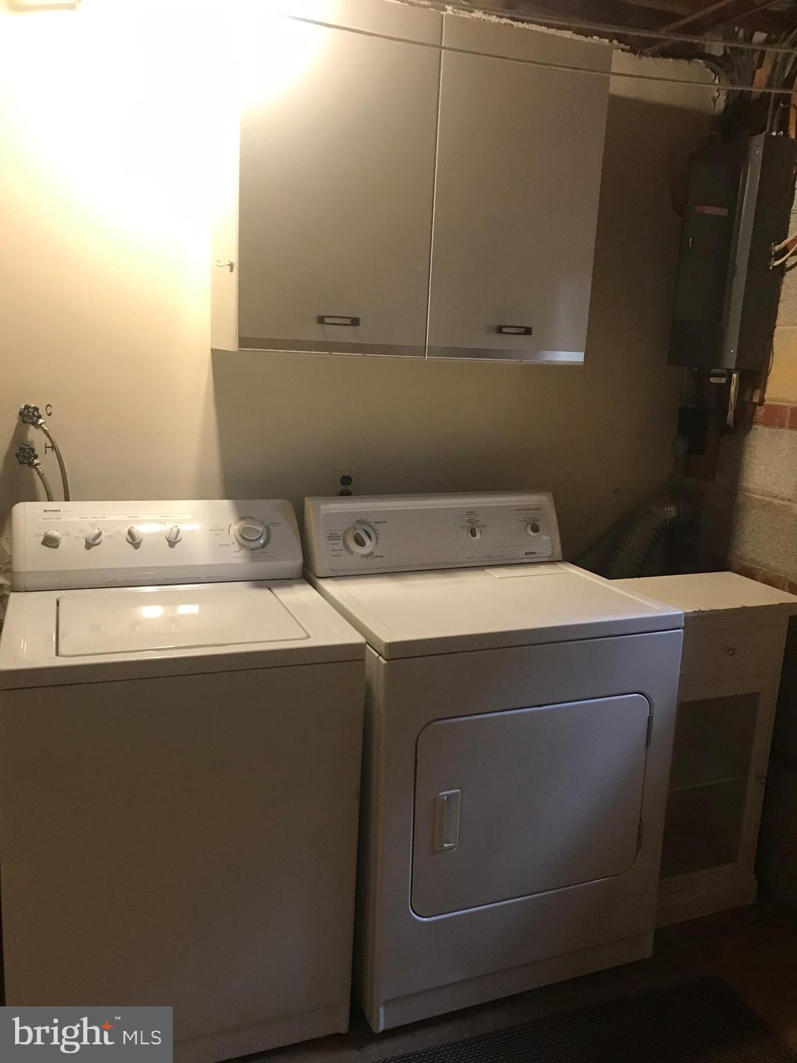 WEST ARLINGTON - Residential Lease